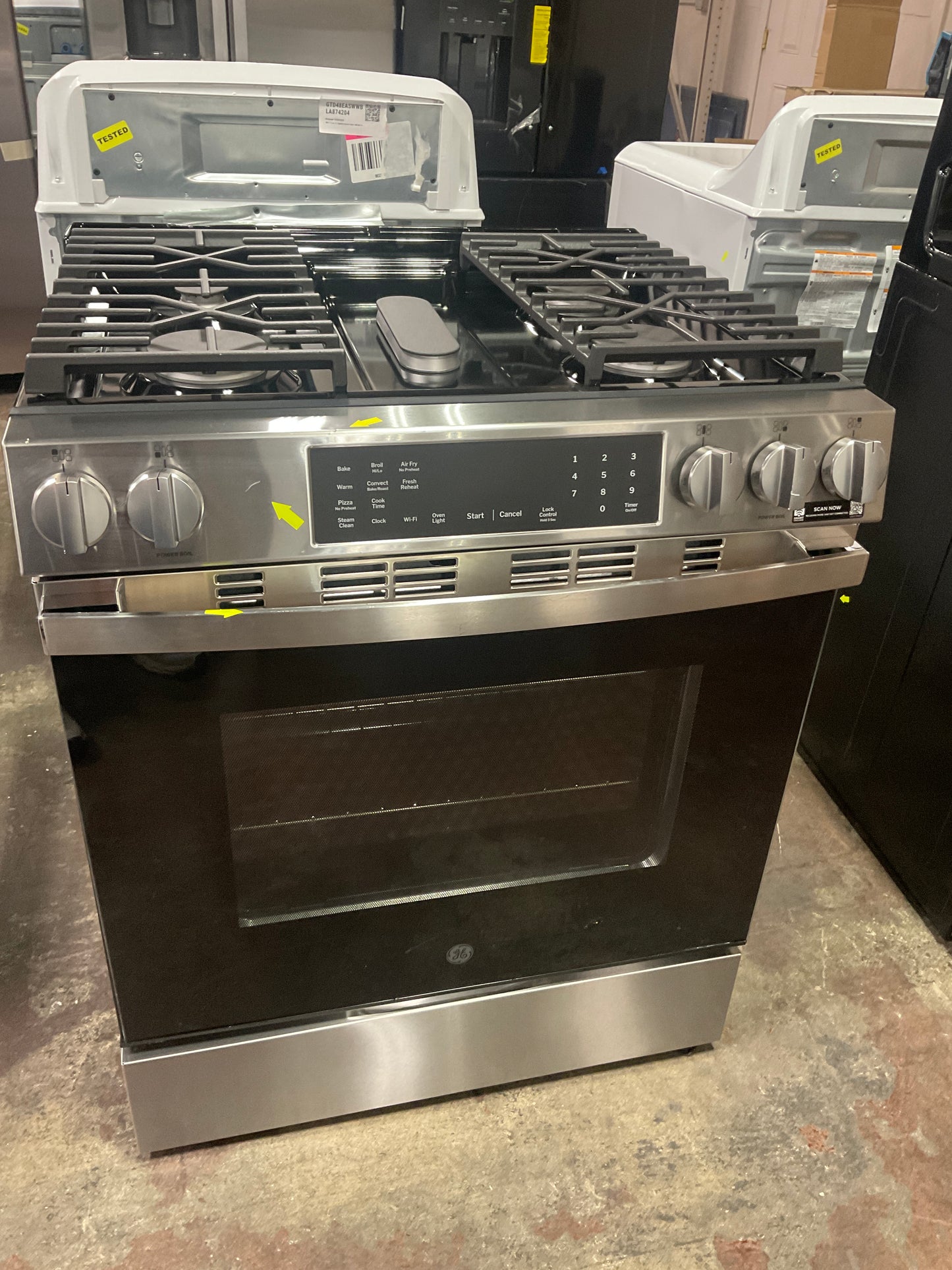 Front view, oven-door closed