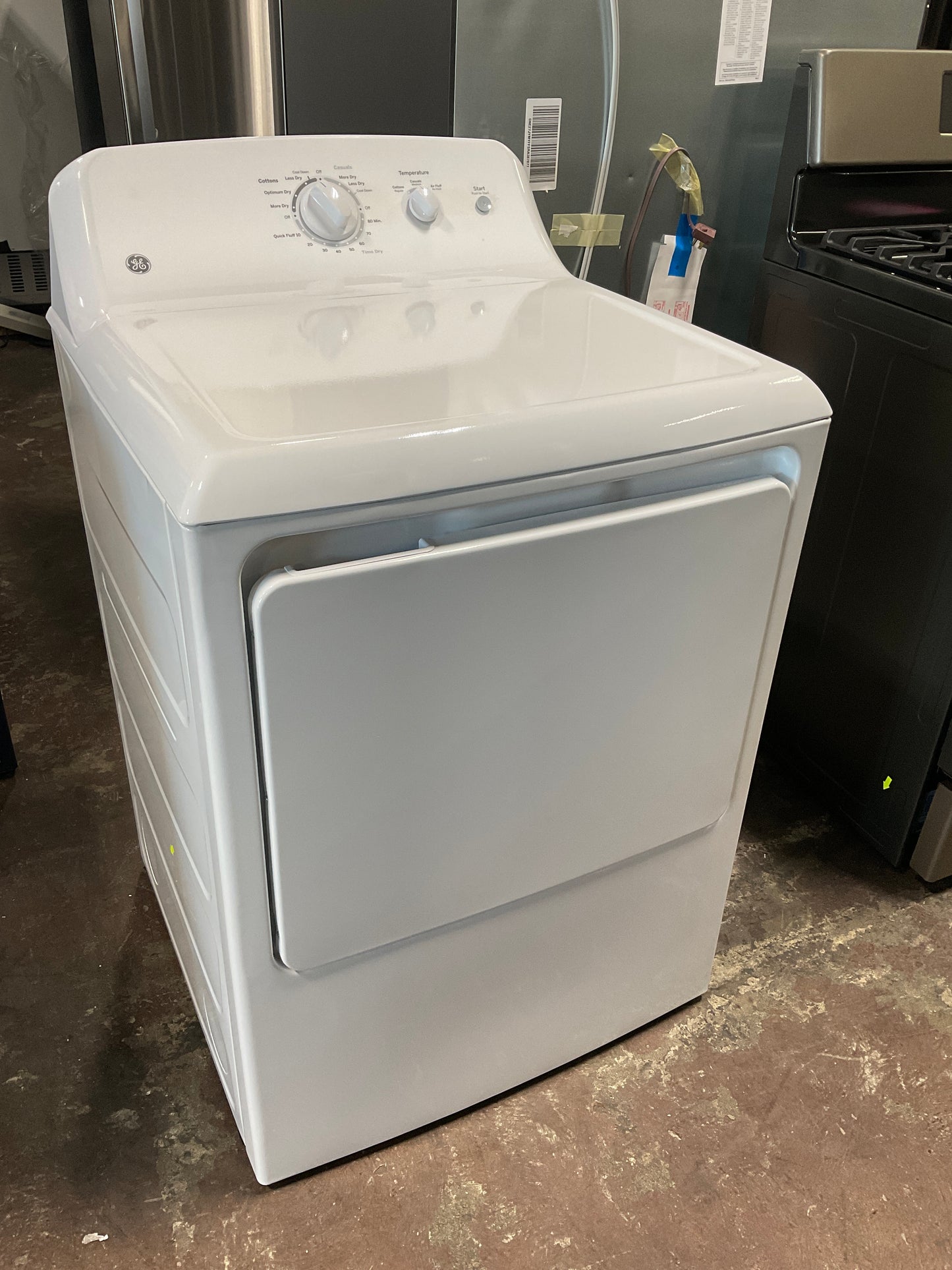 Front view, door closed