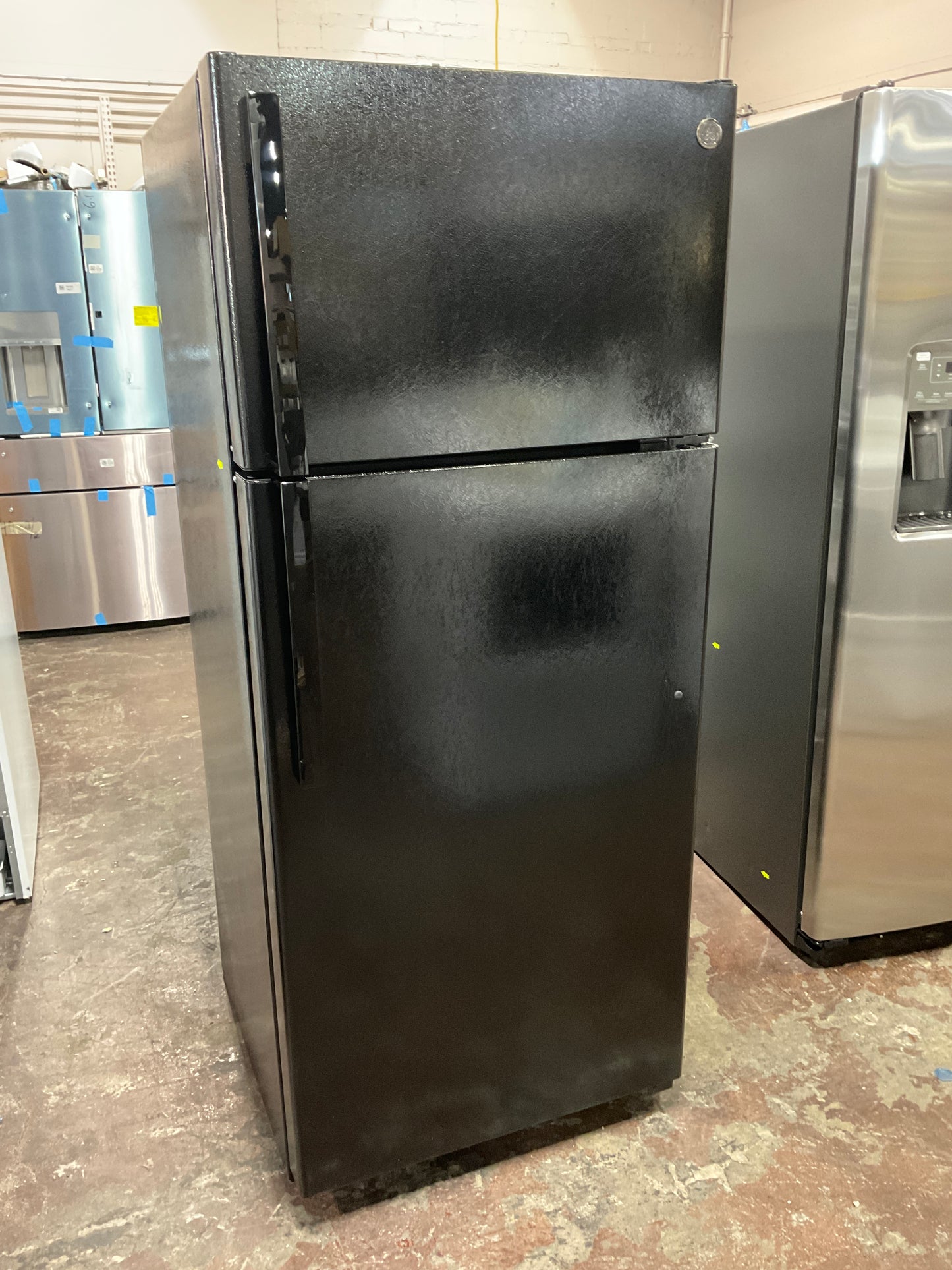 Front view, door closed