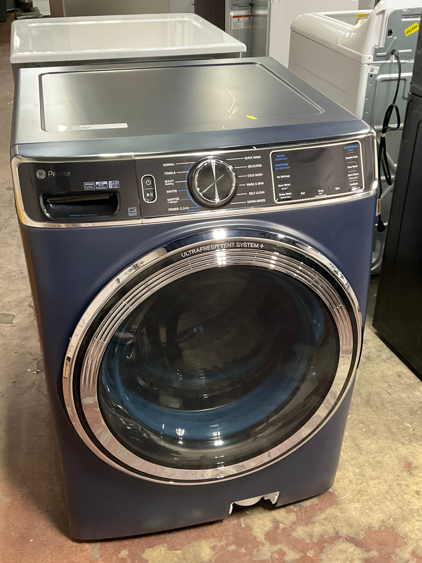 Front view, door closed