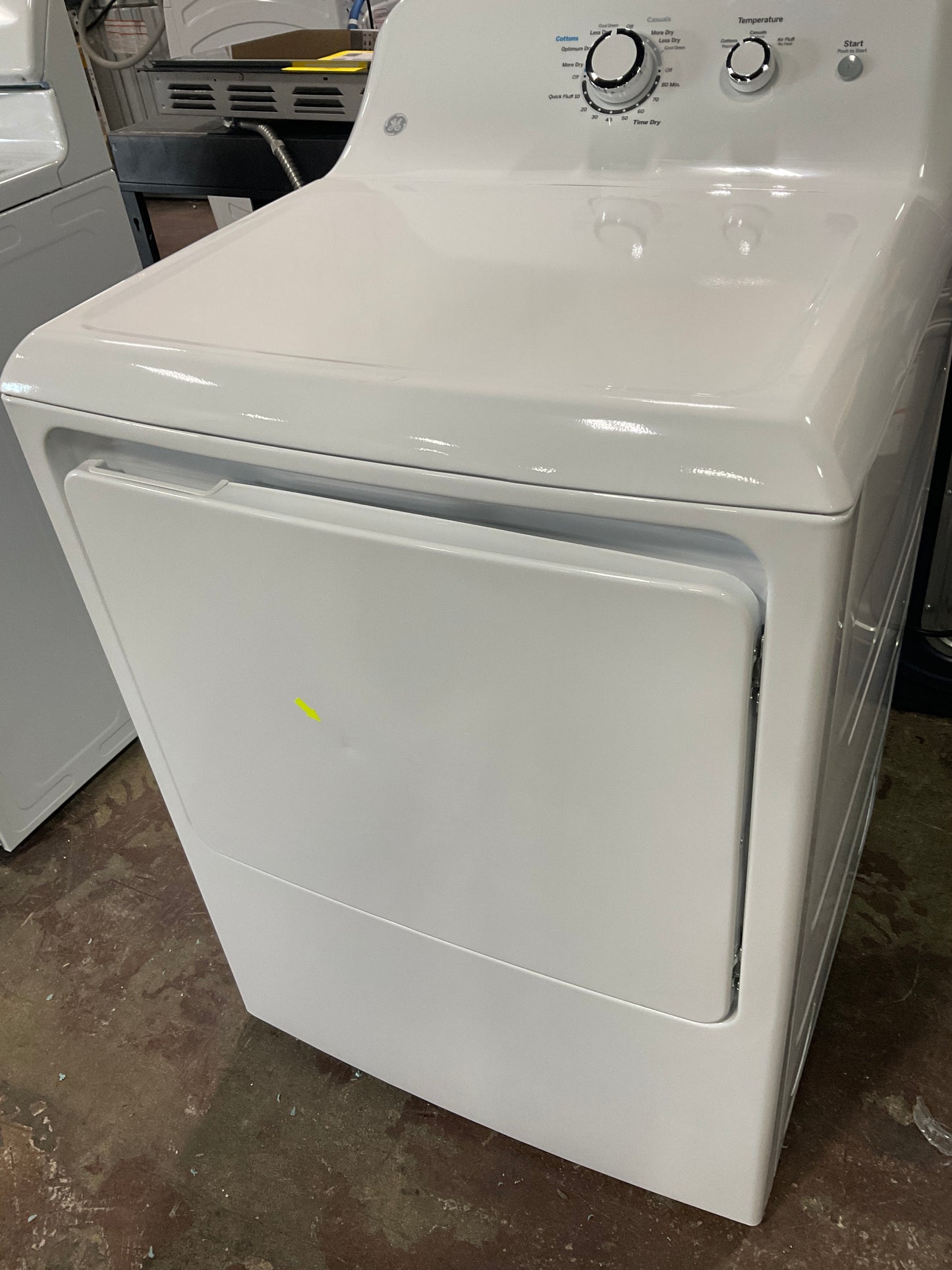 Front view, door closed