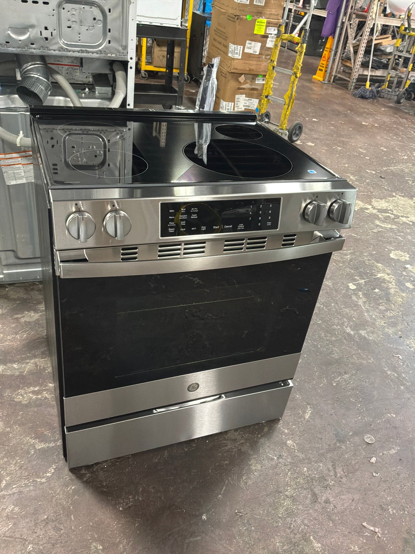 Front view, oven-door closed
