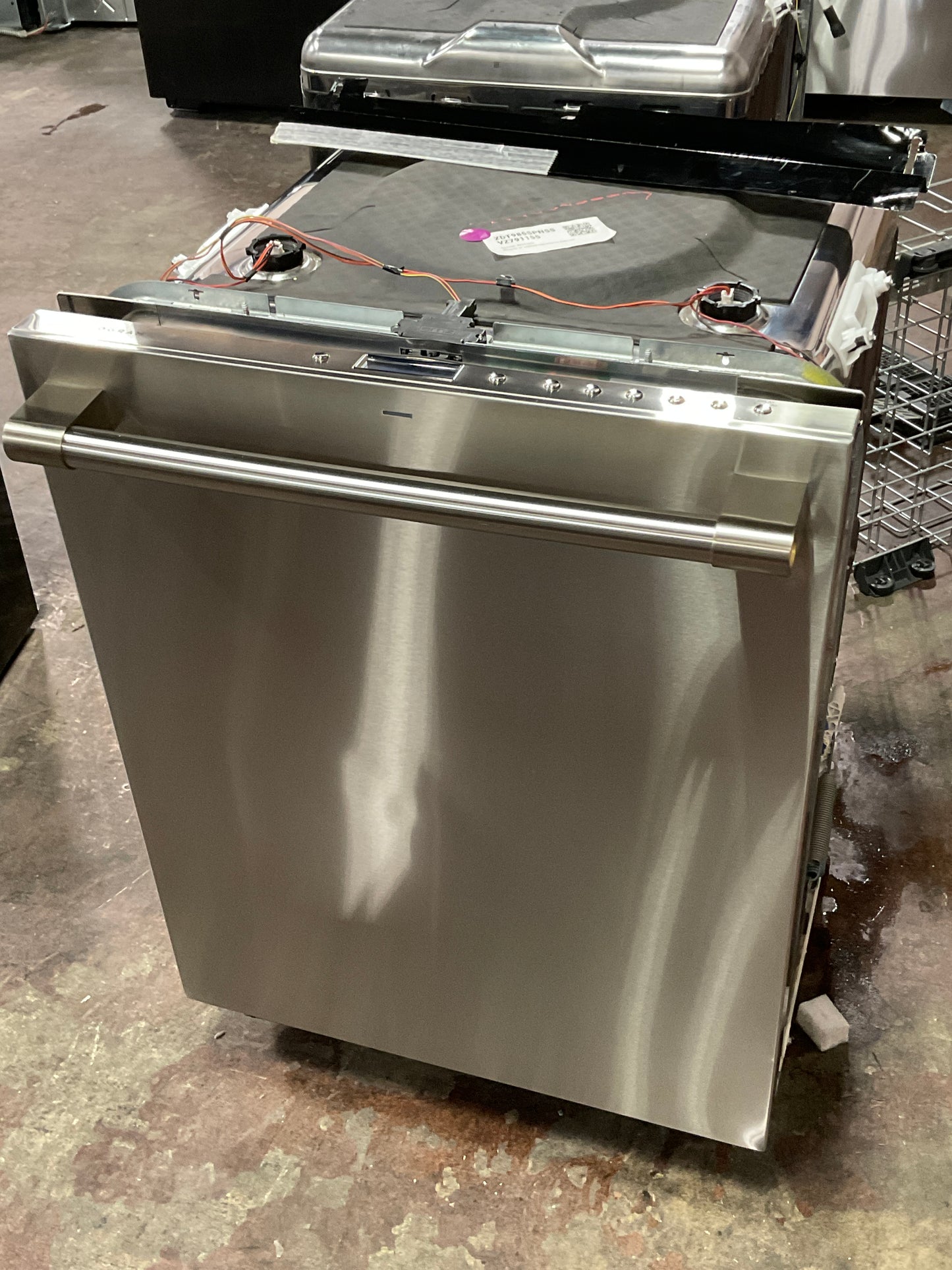 Front view, doors closed