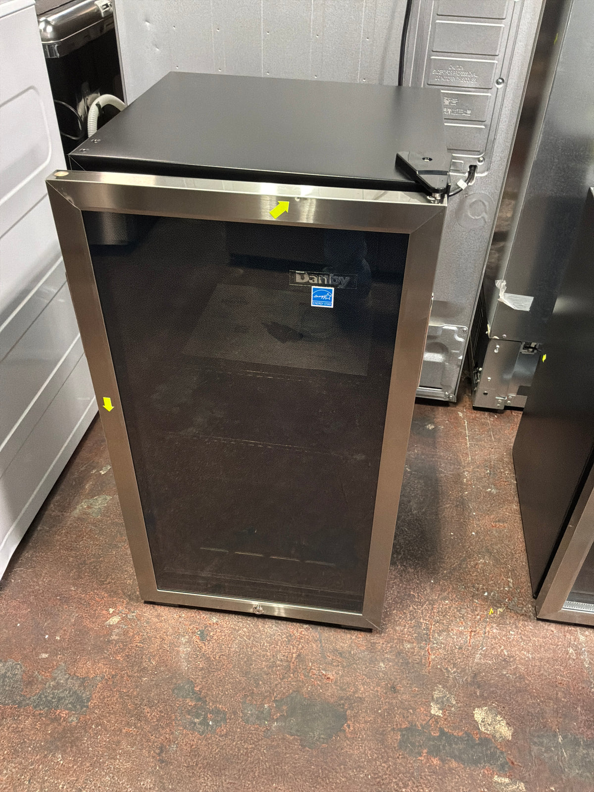 Front view, door closed
