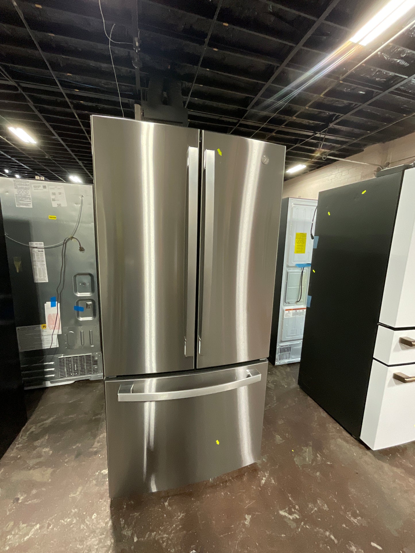 Front view, door closed