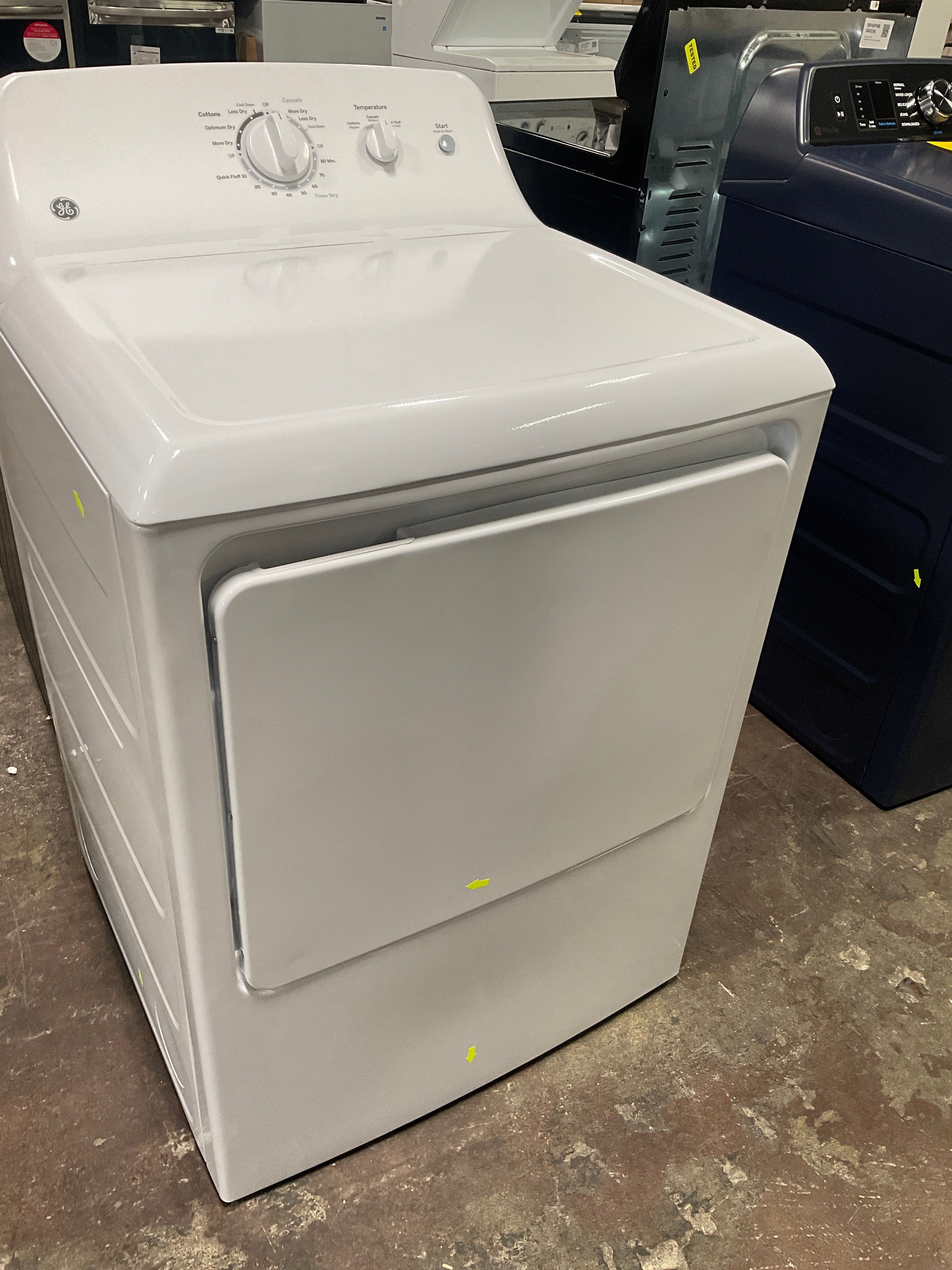 Front view, door closed