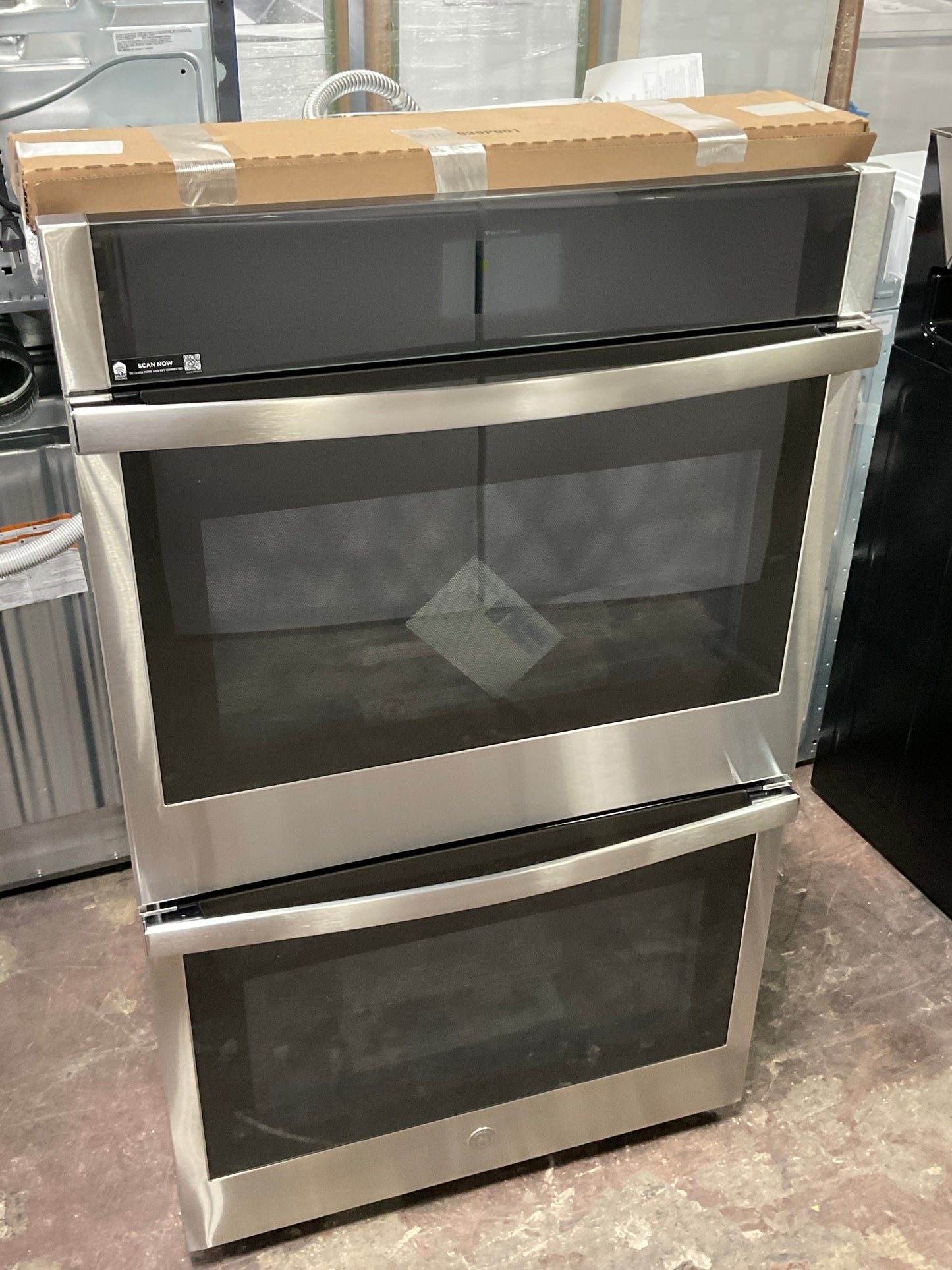 Front view, door closed