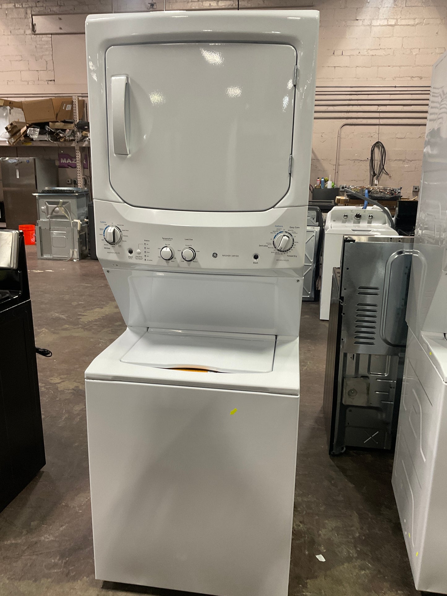 Front view, doors closed