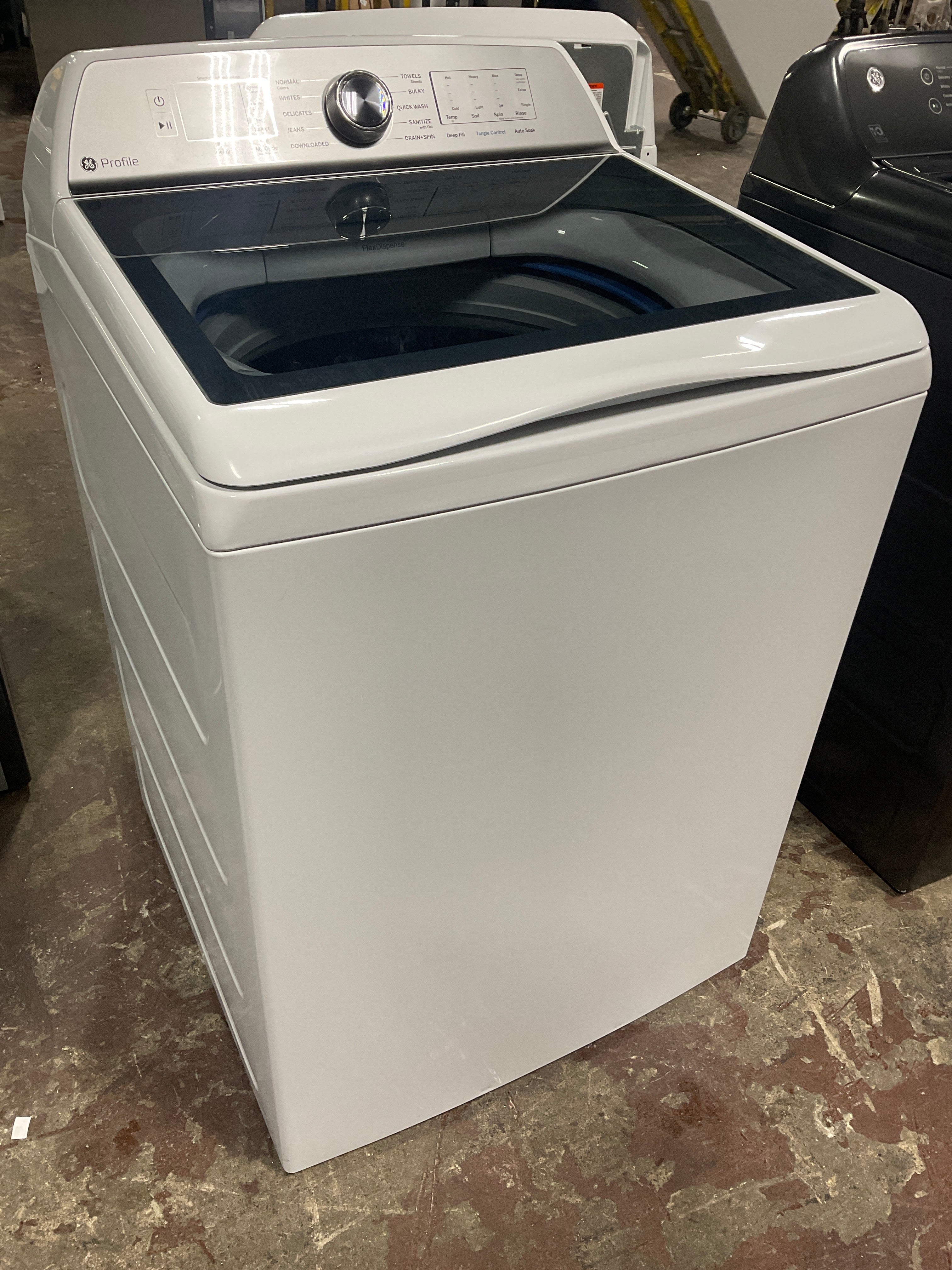 Front view, door closed