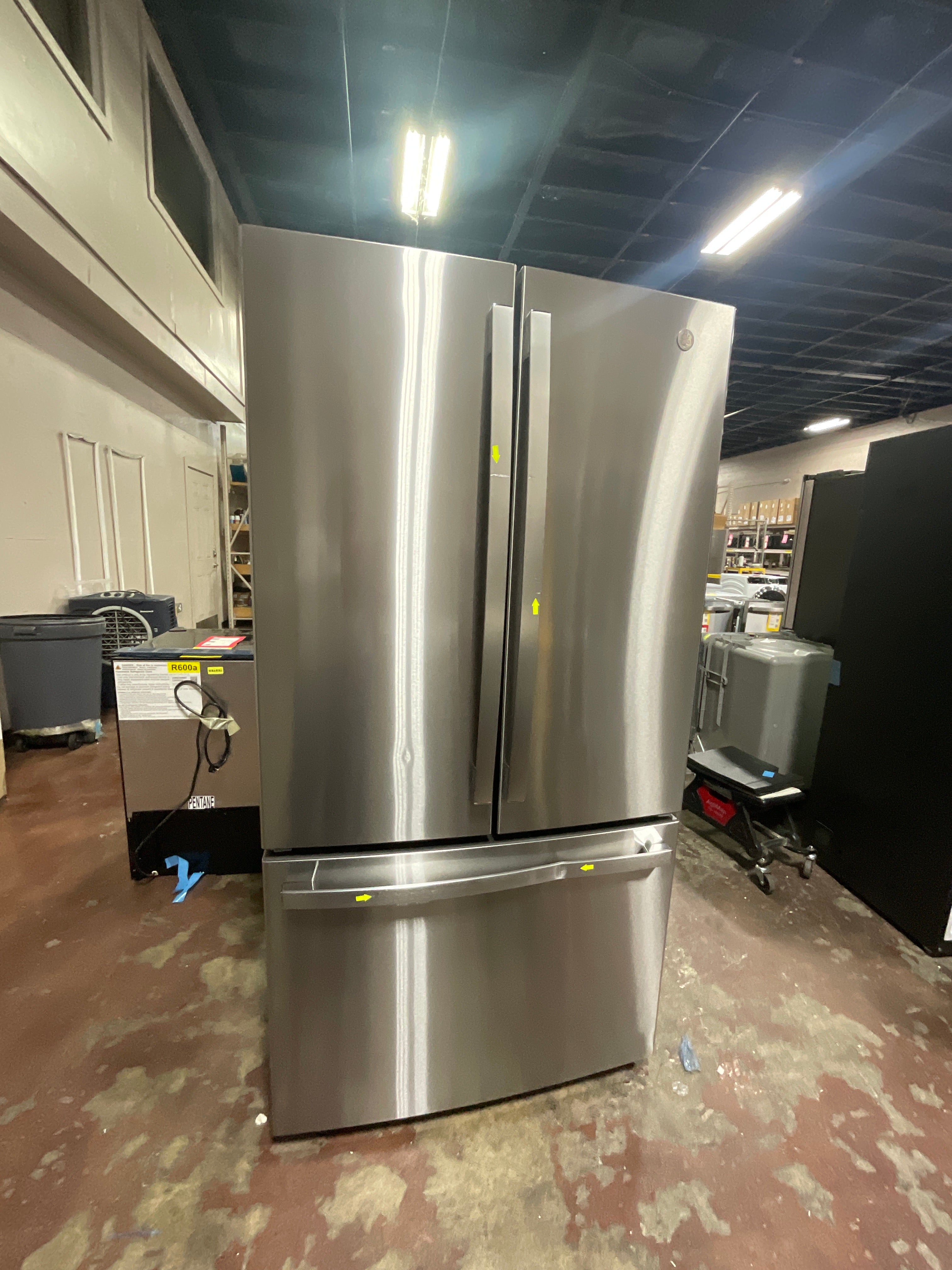 Front view, door closed