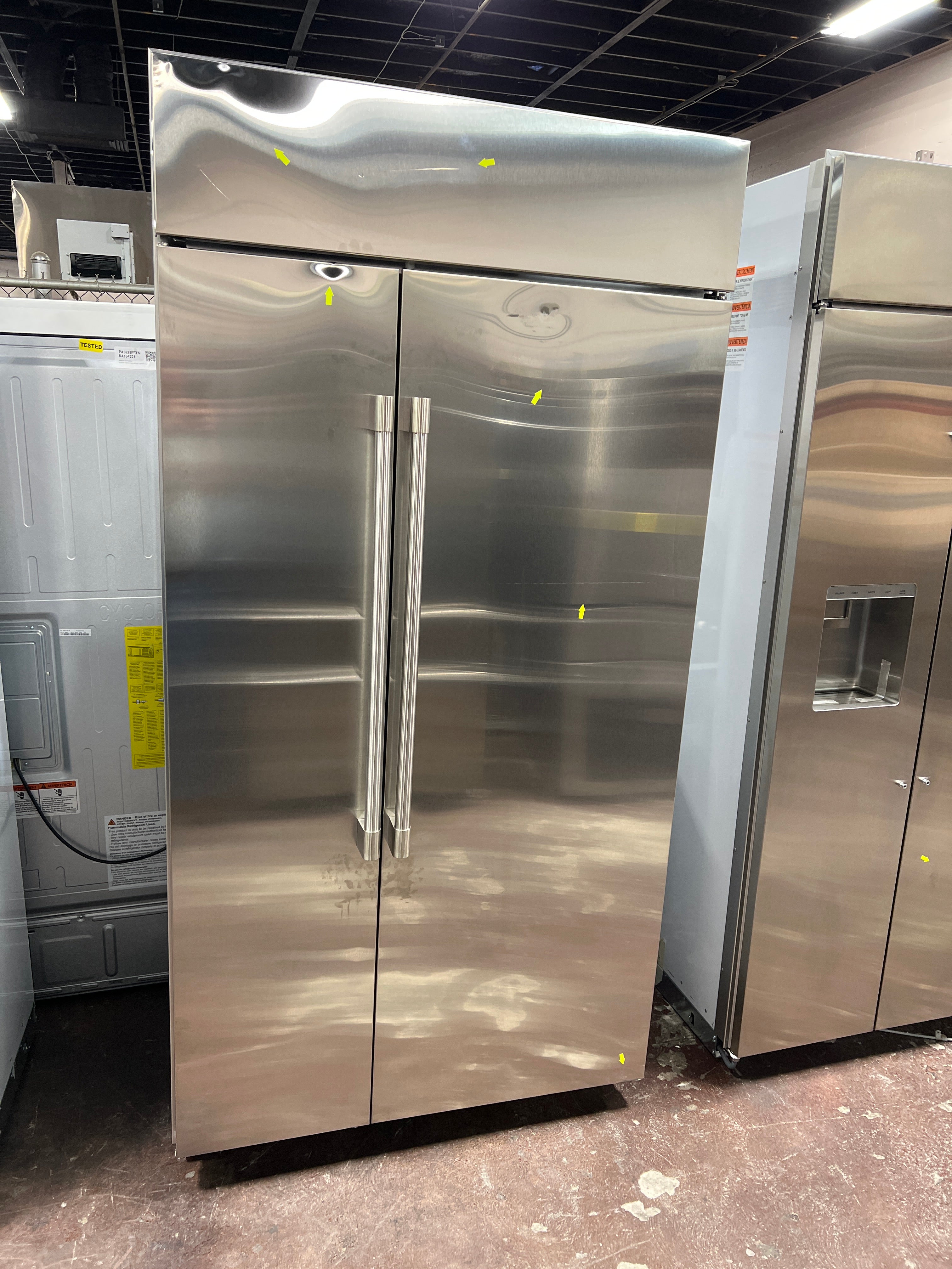 Front view, door closed