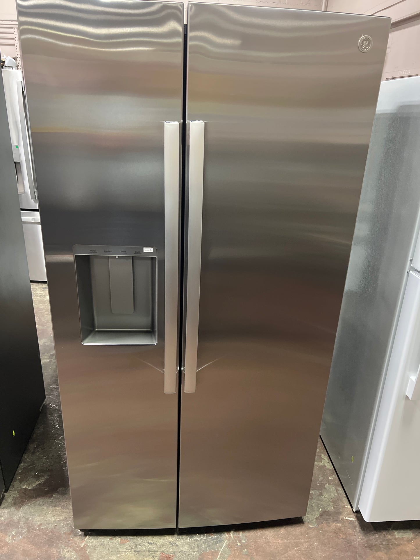 Front view, door closed