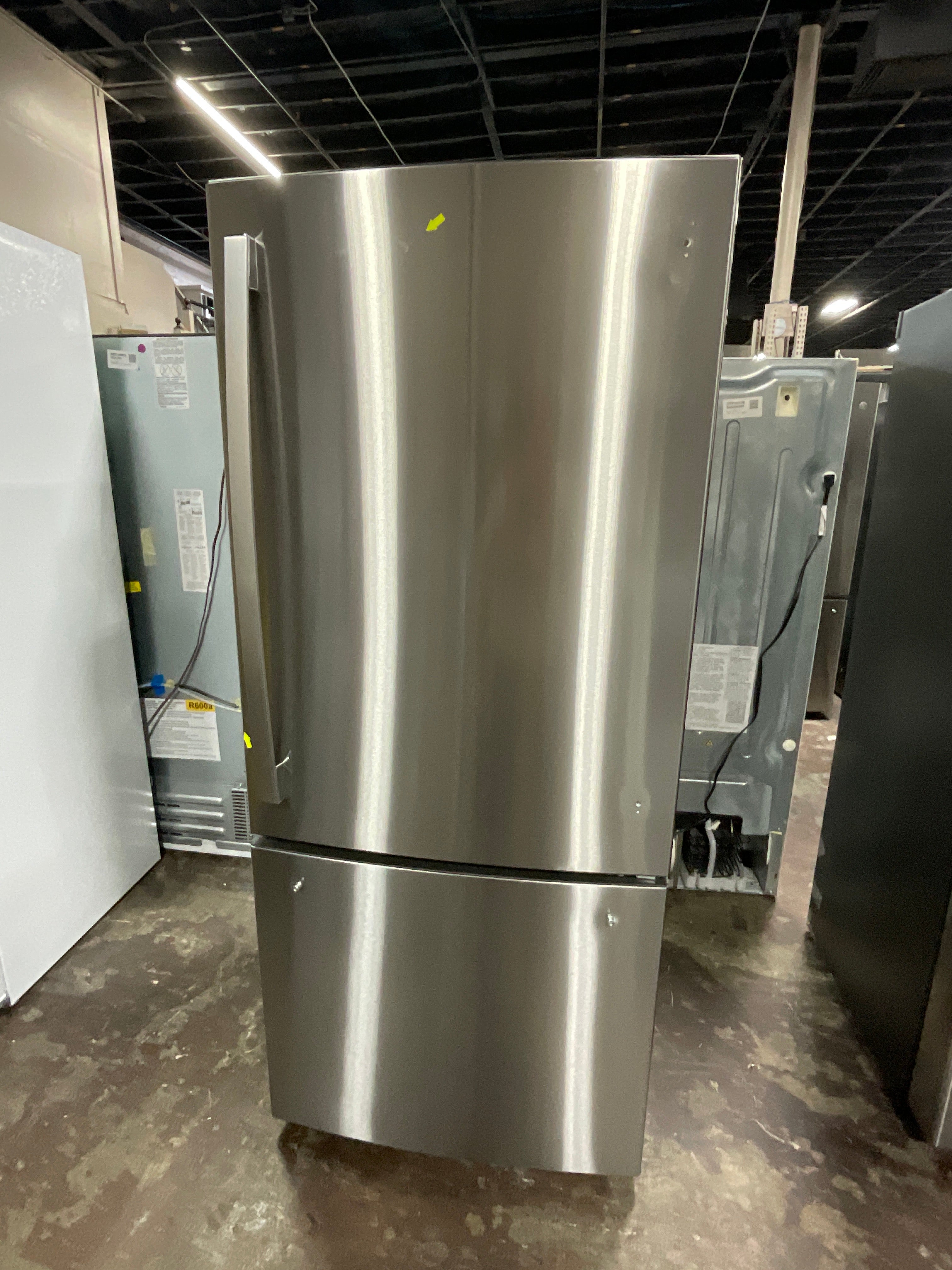 Front view, door closed