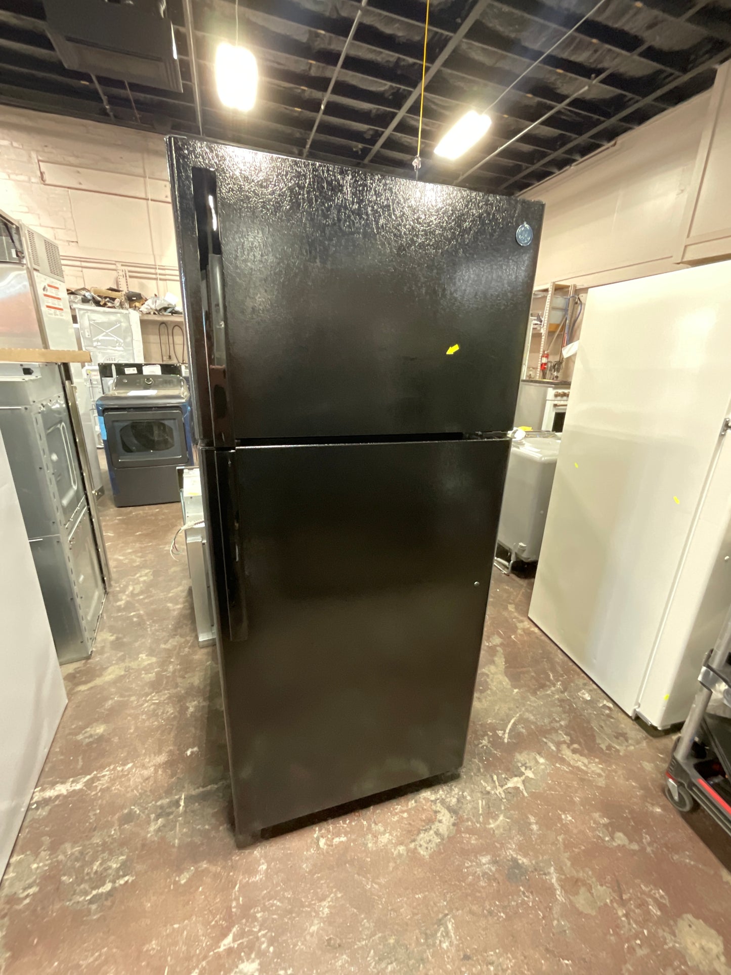 Front view, door closed