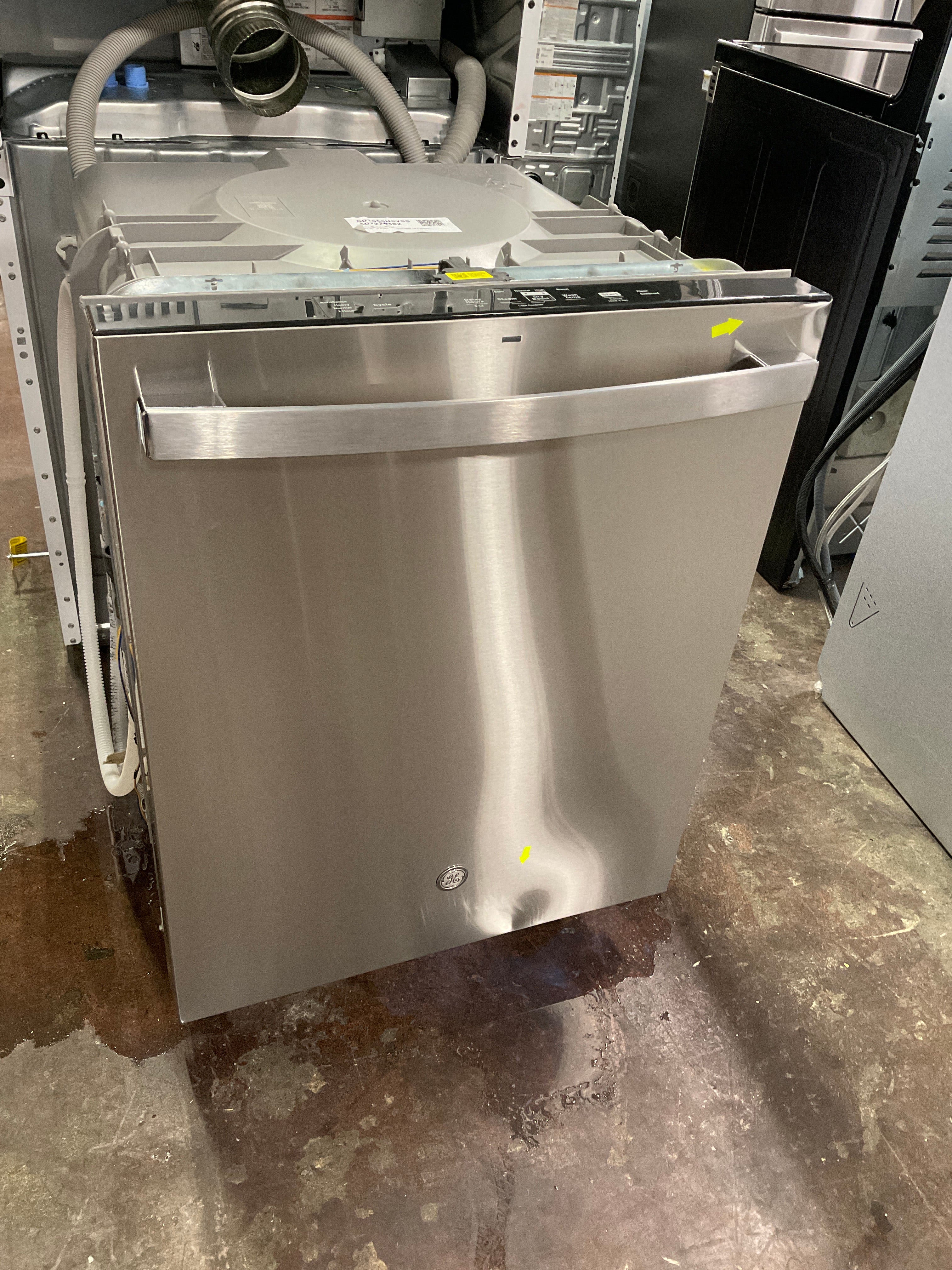 Front view, doors closed