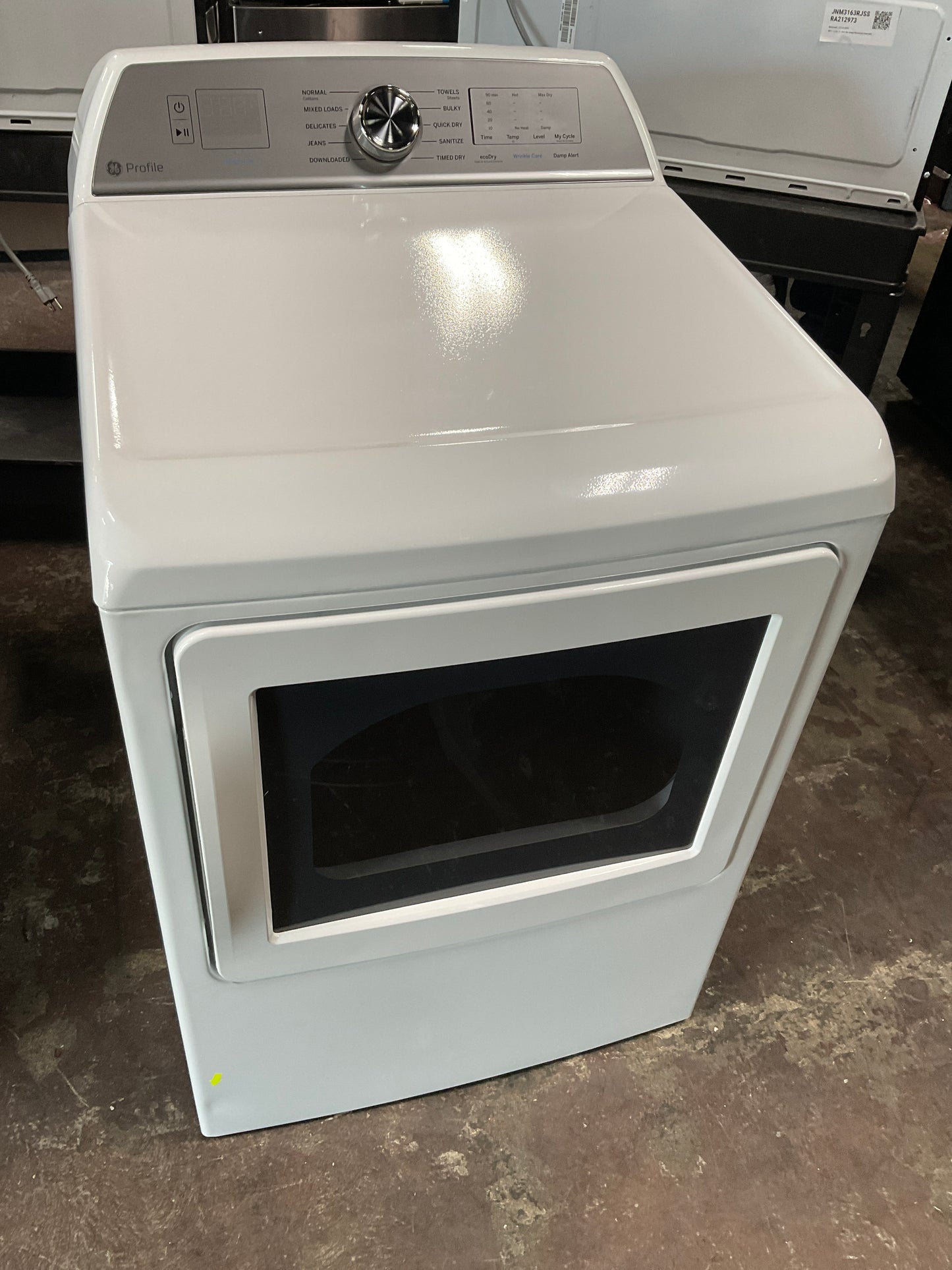 Front view, door closed