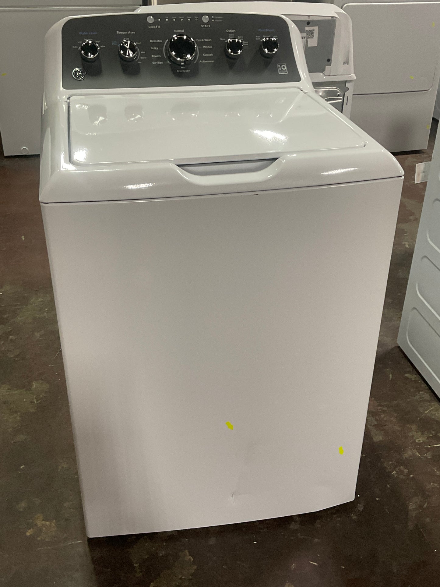 Front view, door closed