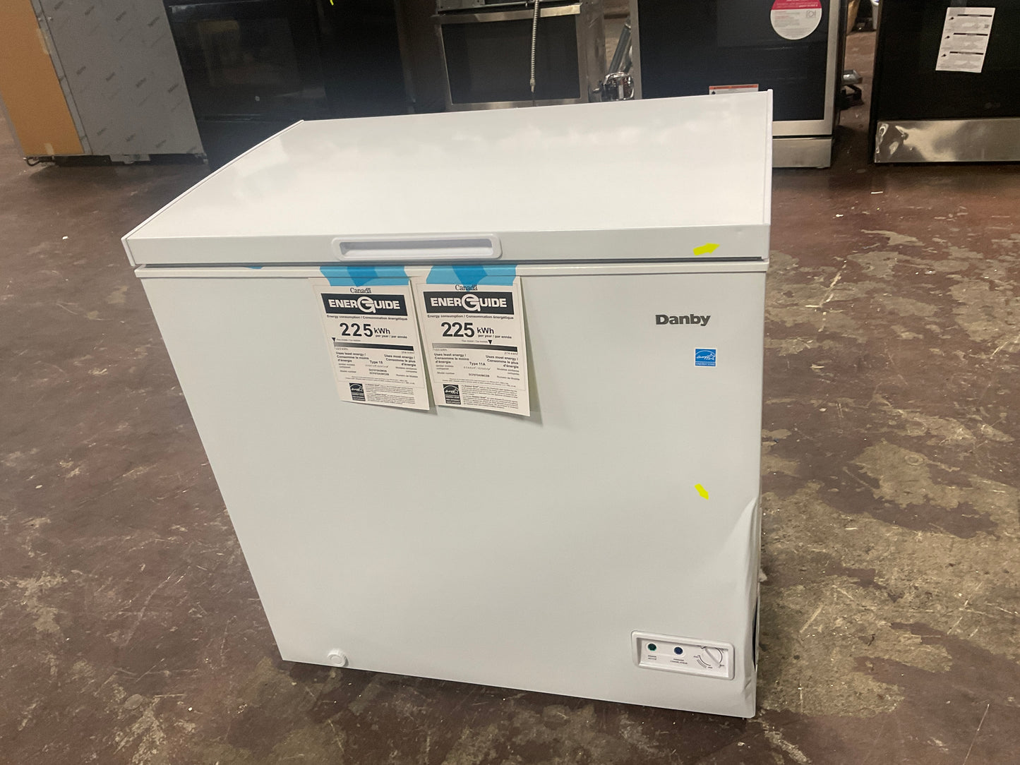 Front view, door closed