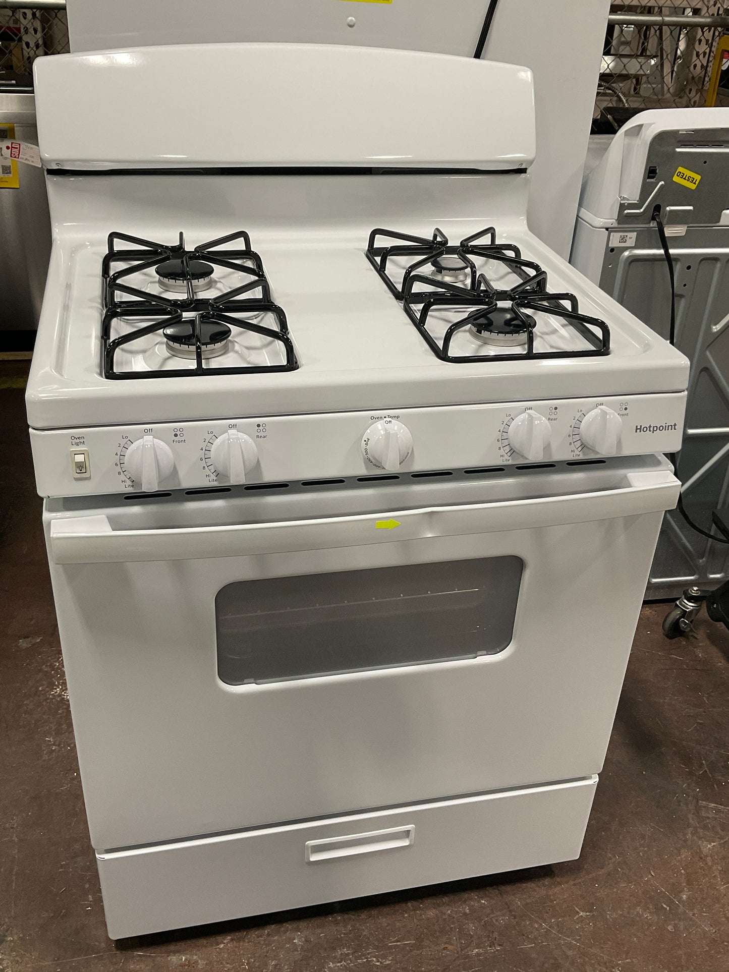 Front view, oven-door closed