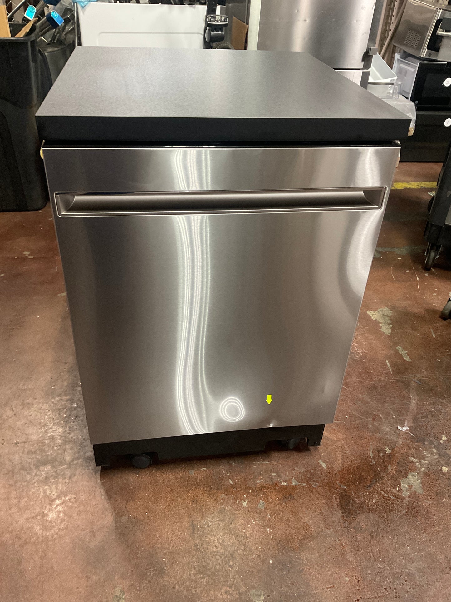 Front view, doors closed