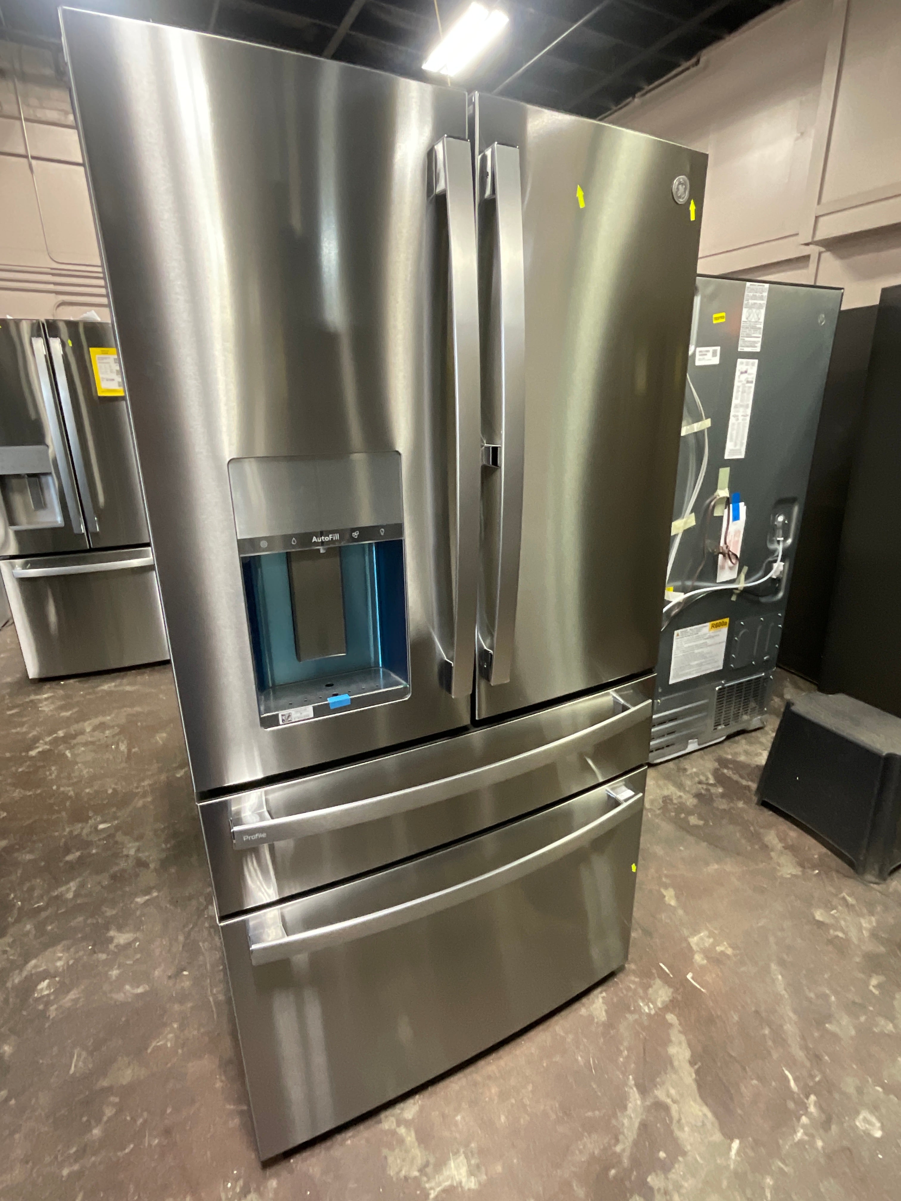 Front view, door closed