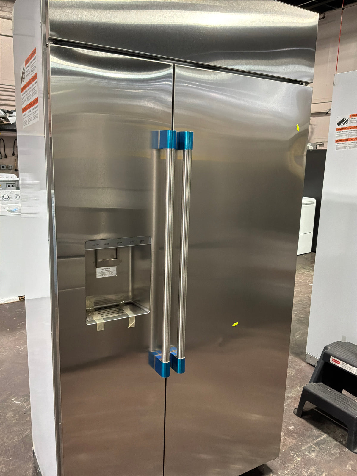 Front view, door closed