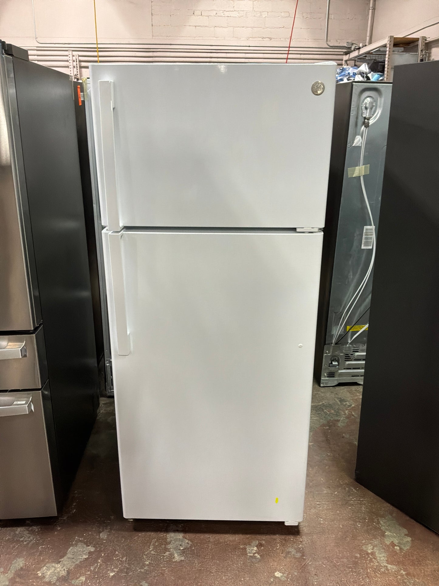 Front view, door closed