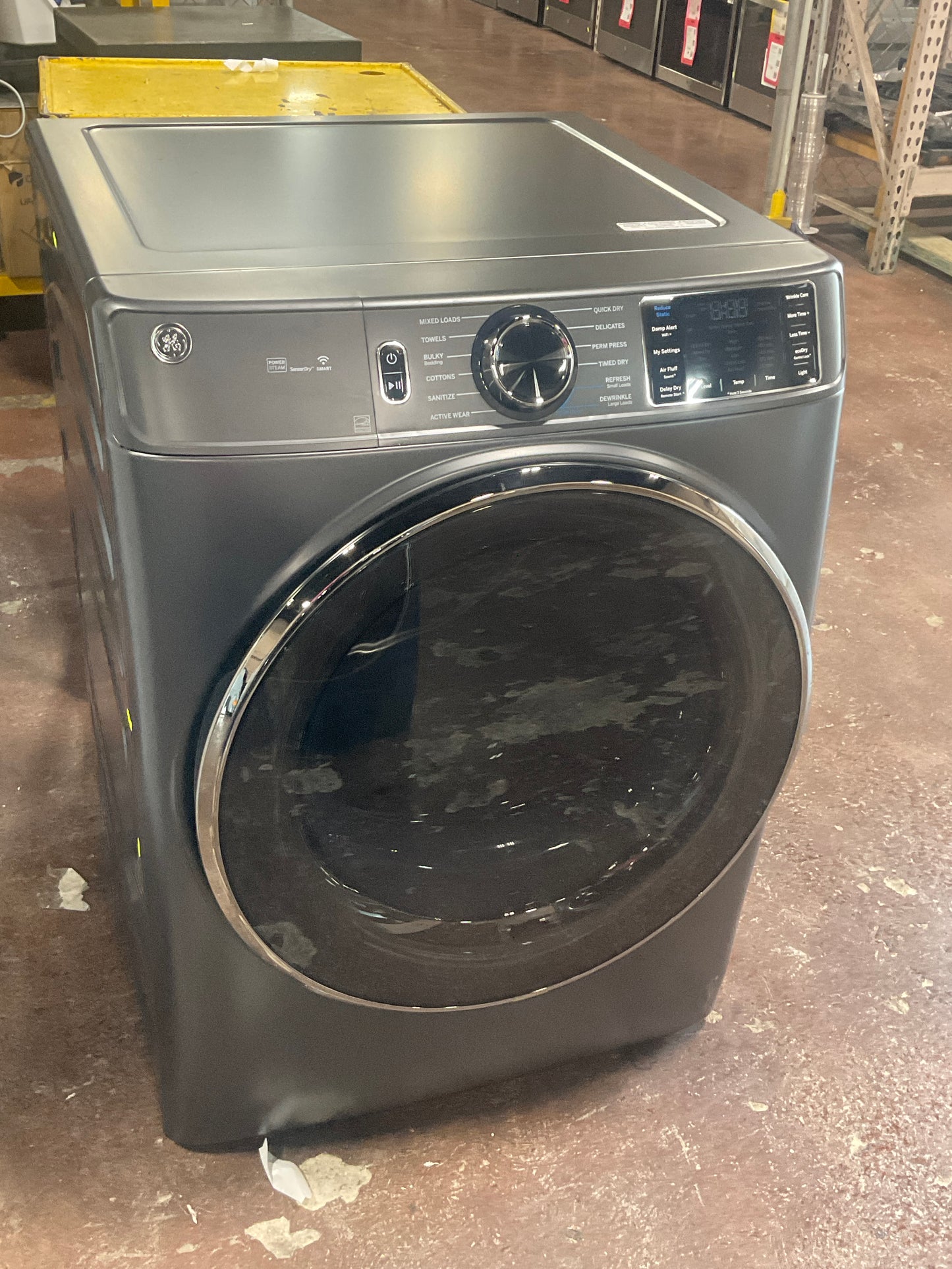 Front view, door closed