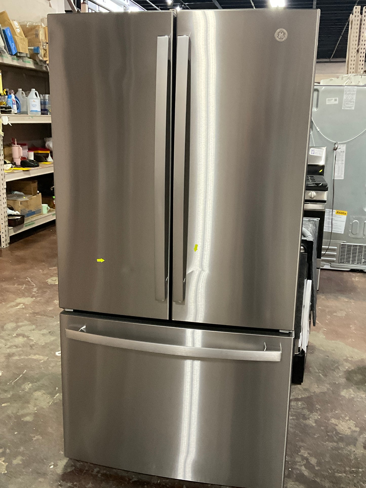 Front view, door closed