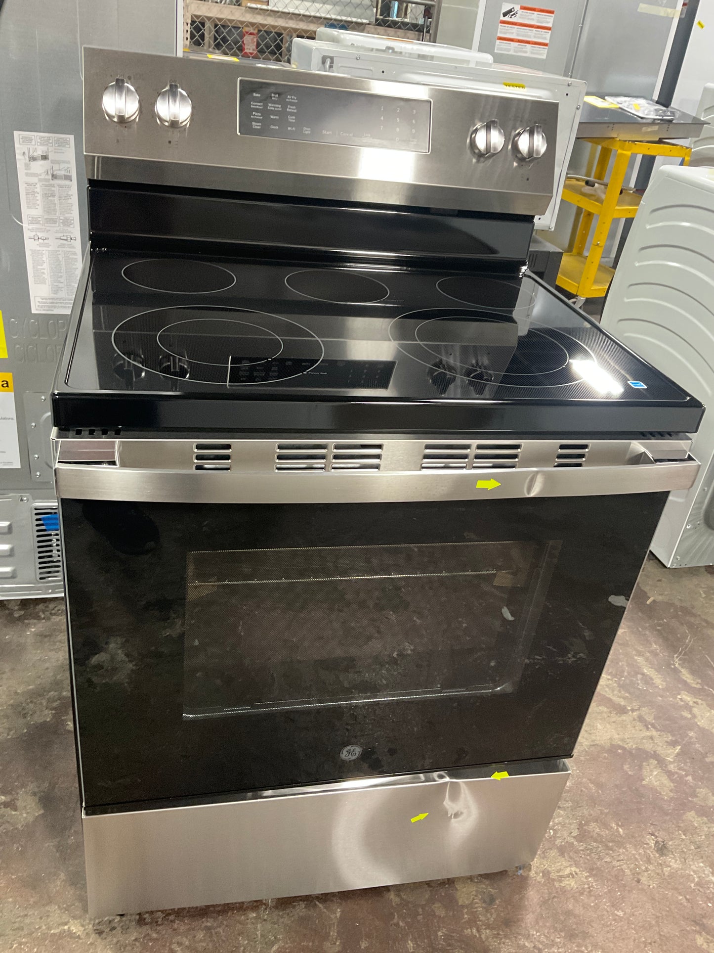 Front view, oven-door closed