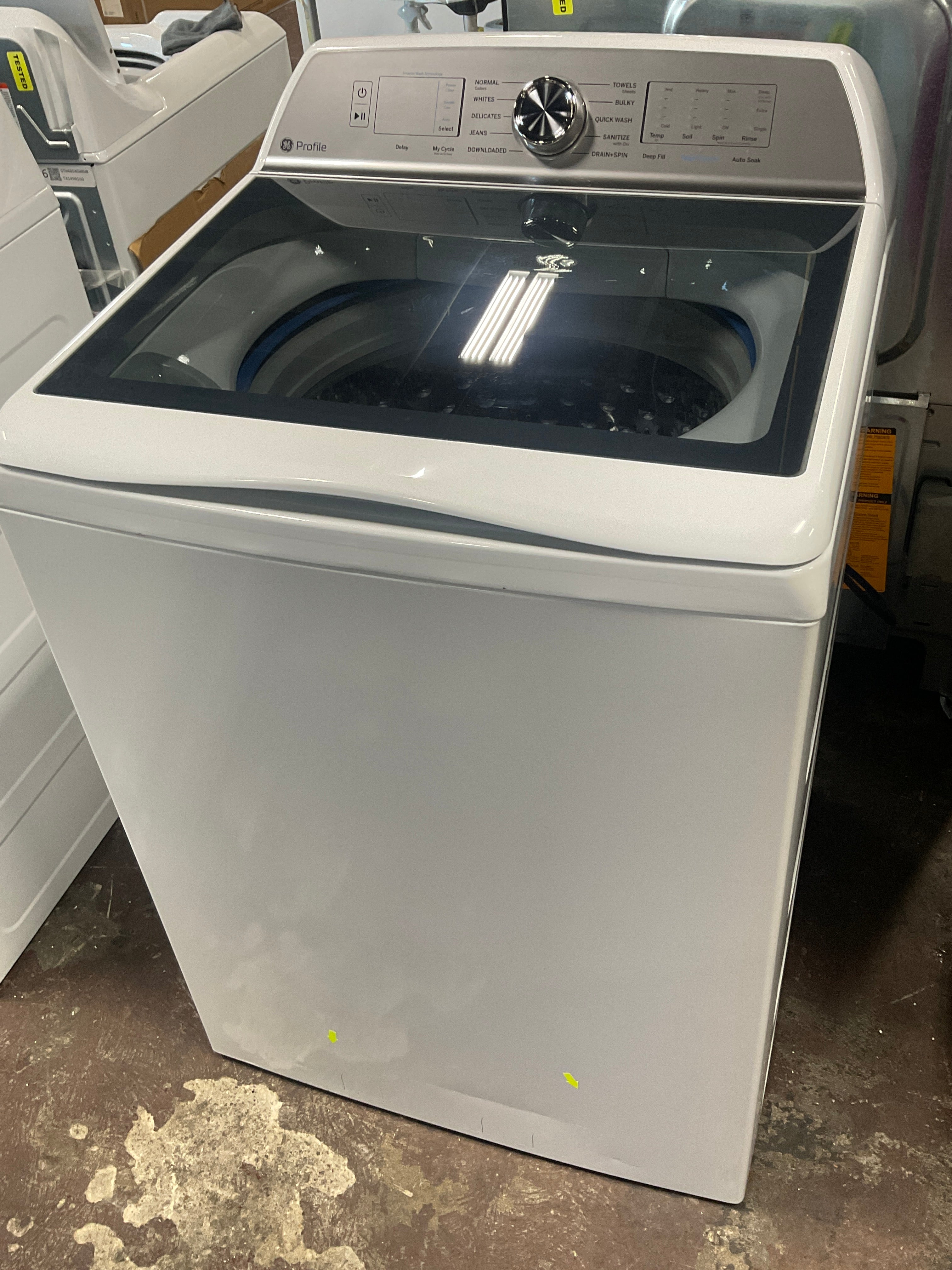 Front view, door closed