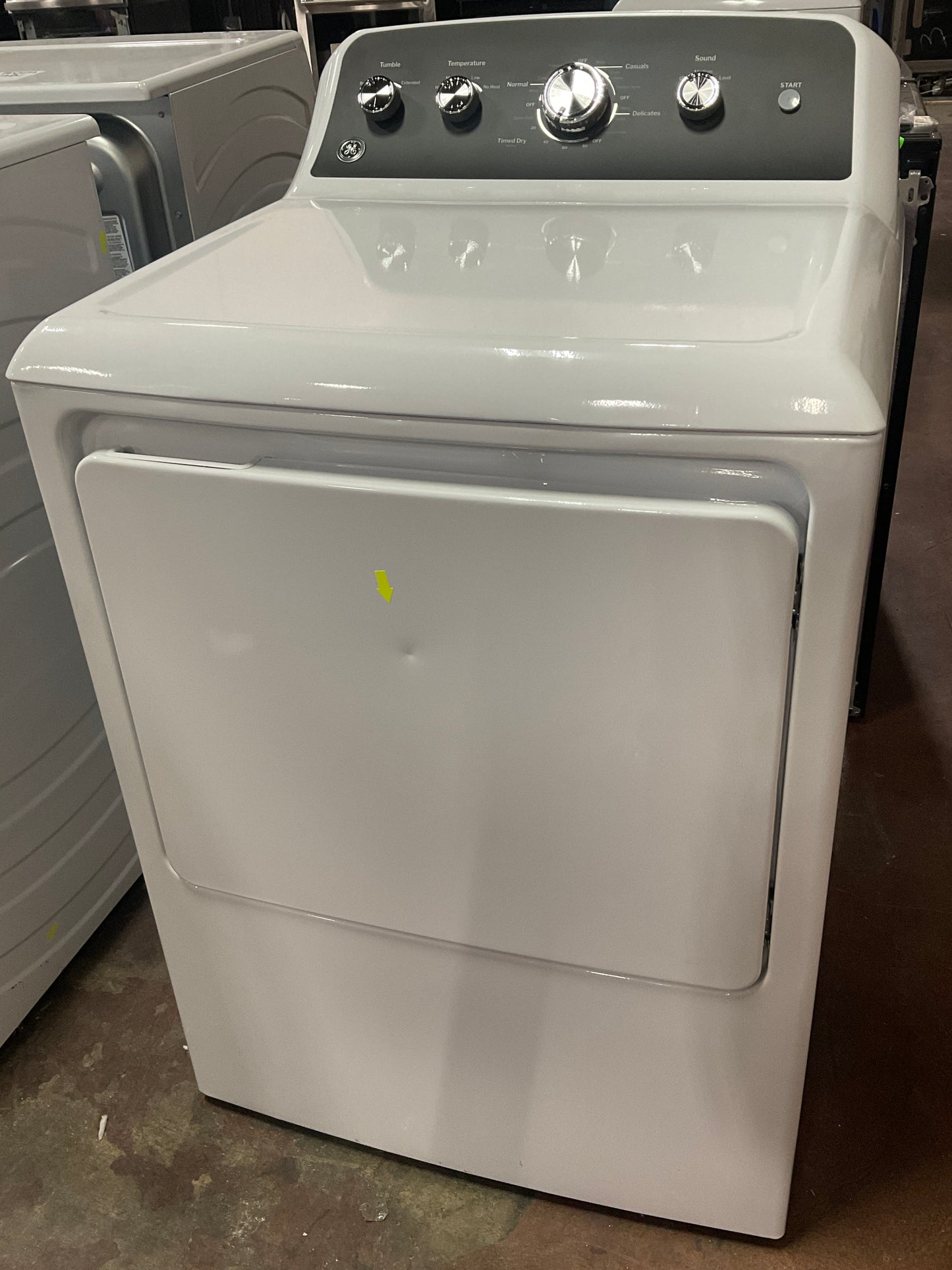 Front view, door closed