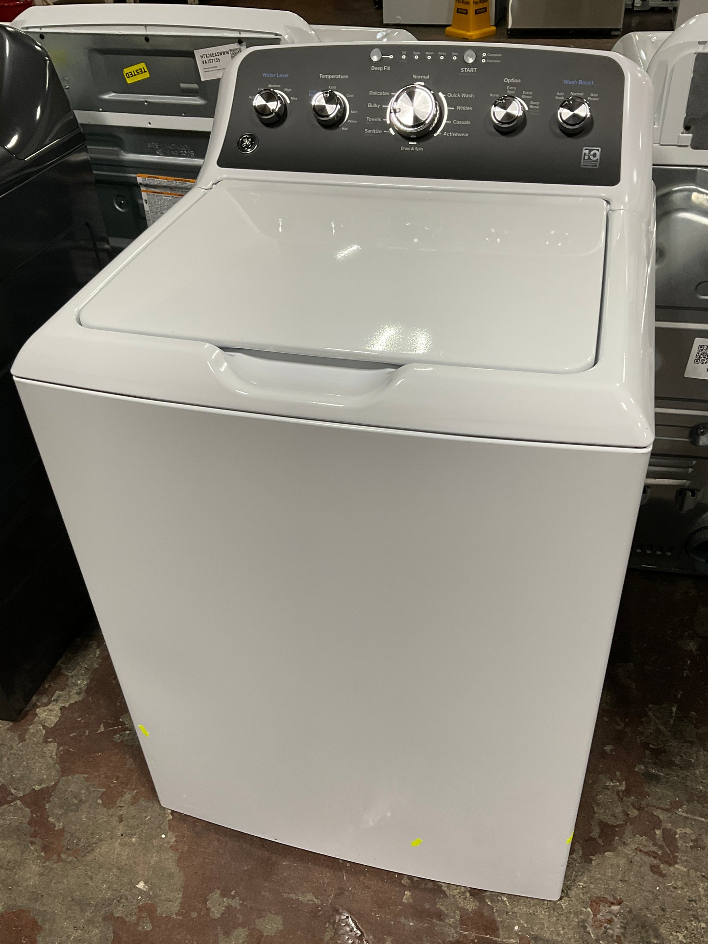 Front view, door closed