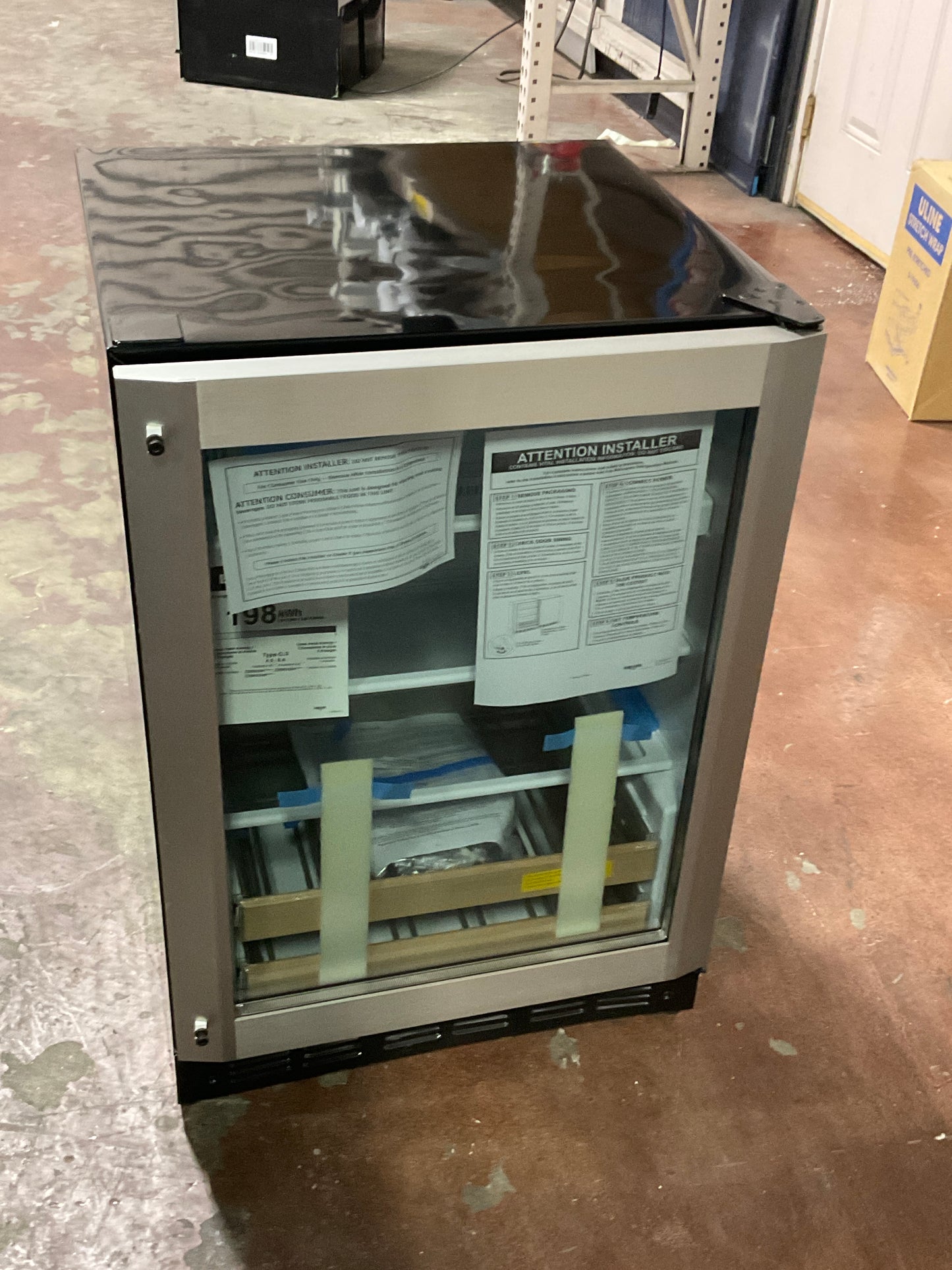 Front view, door closed