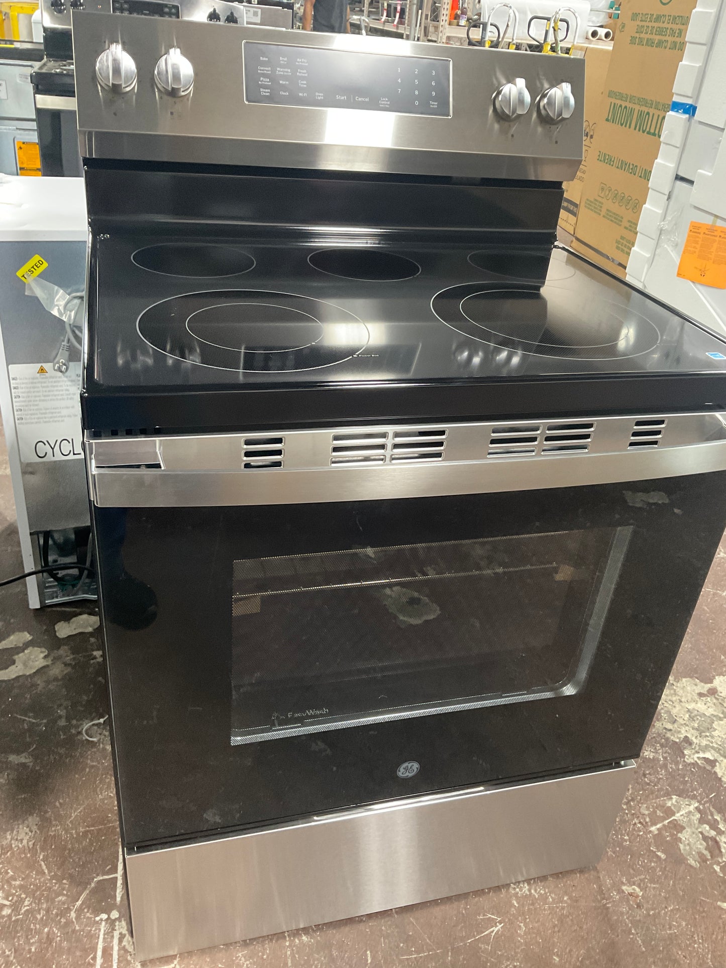 Front view, oven-door closed