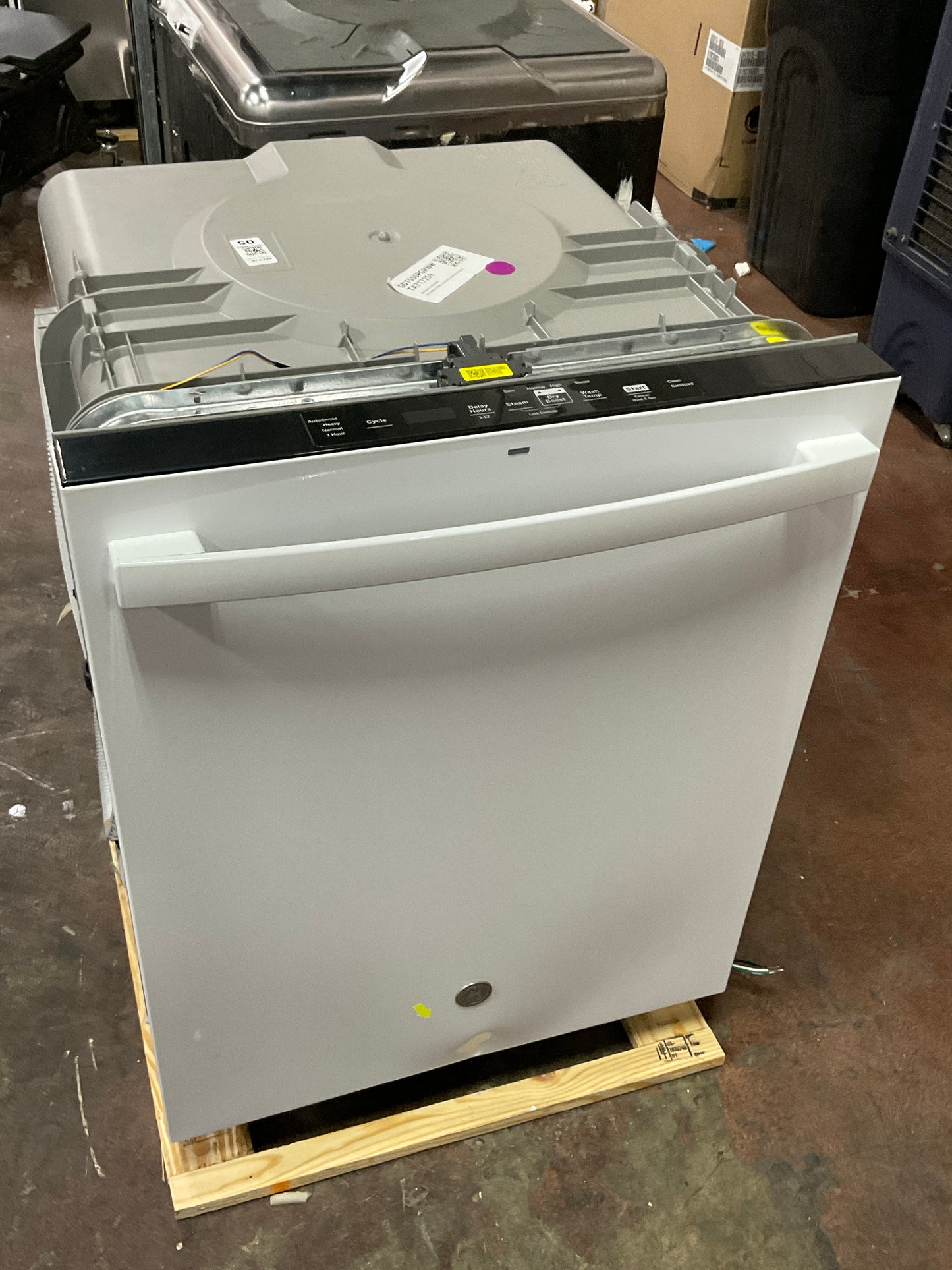 Front view, doors closed