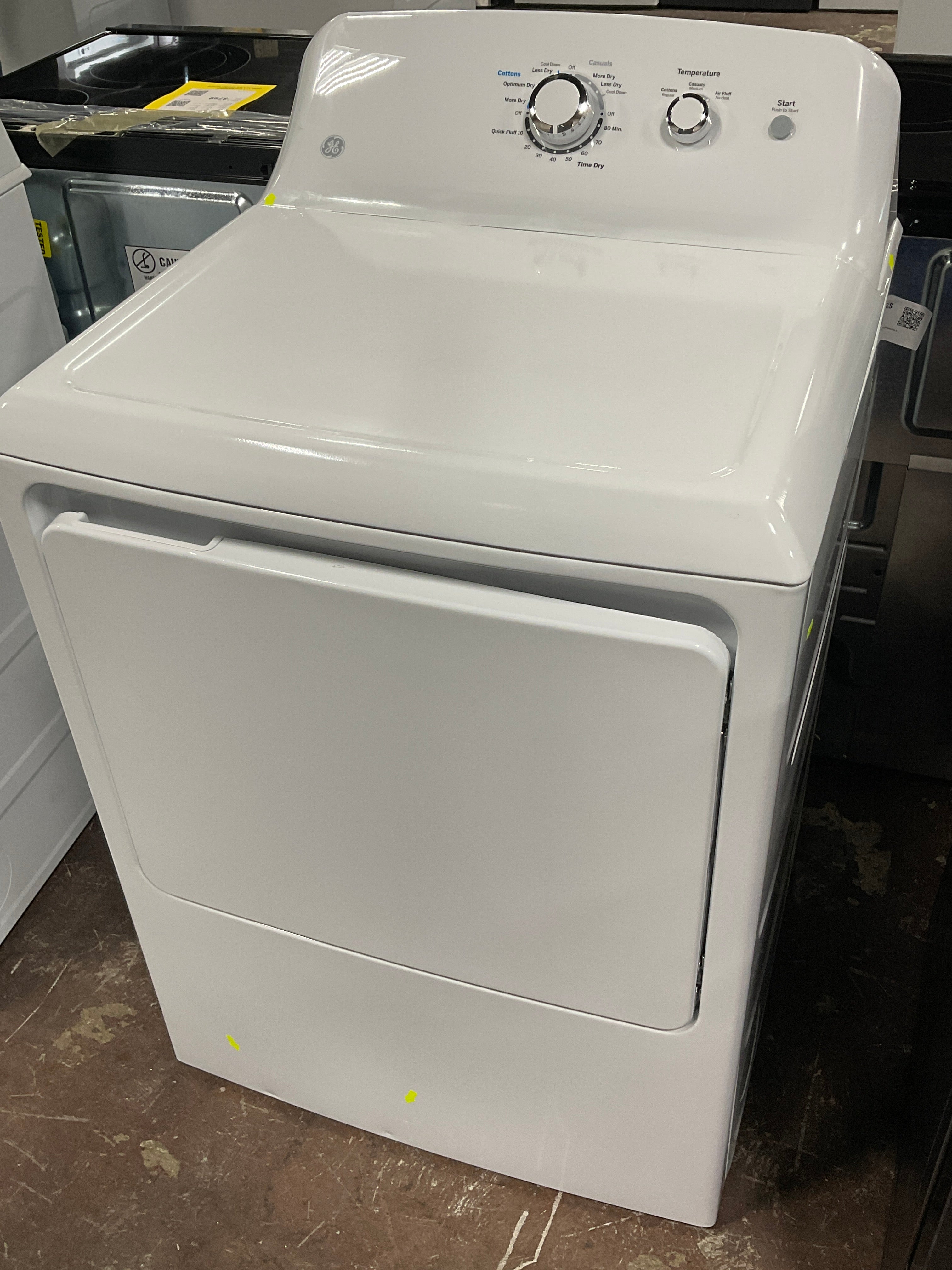 Front view, door closed