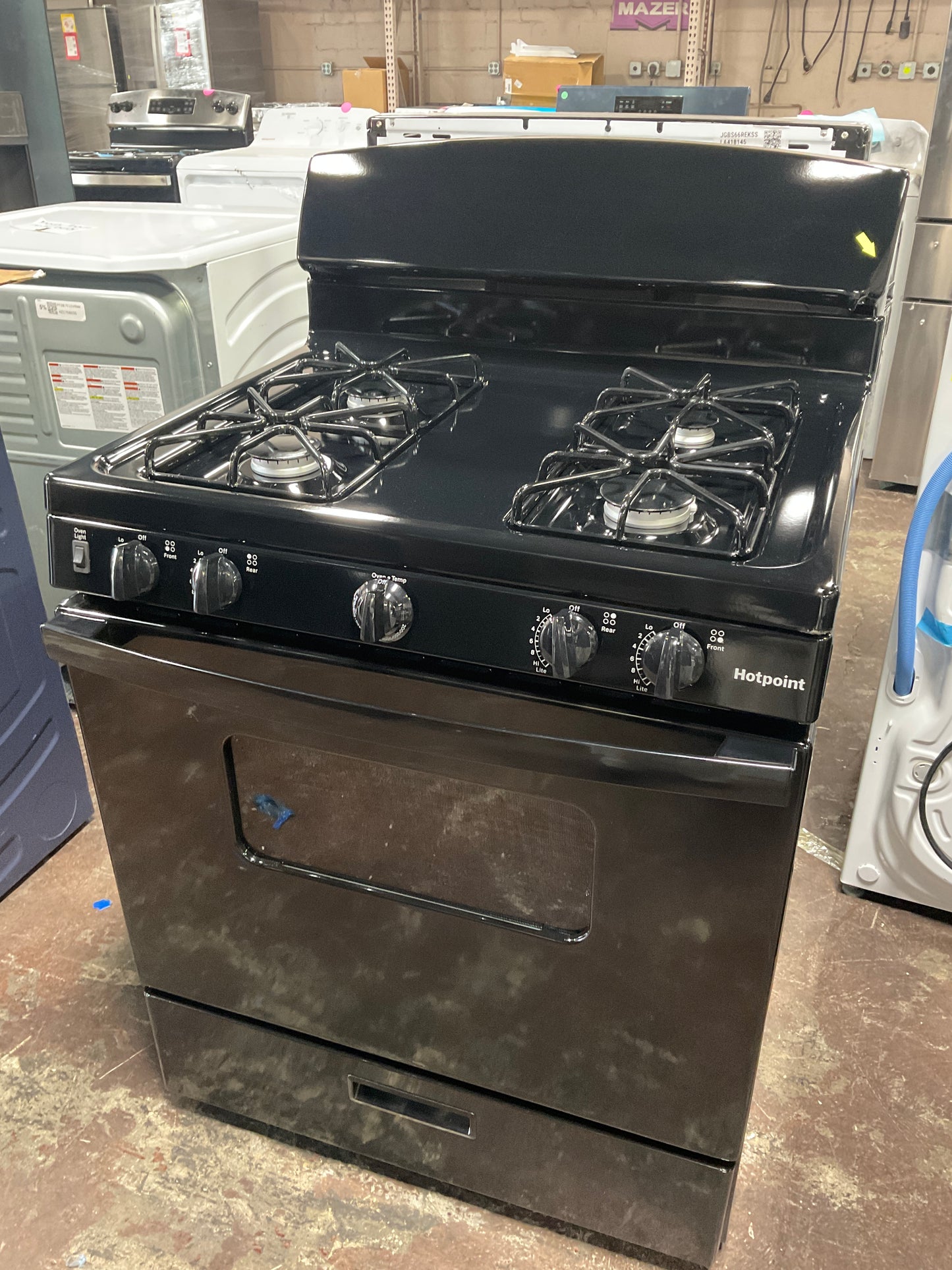 Front view, oven-door closed