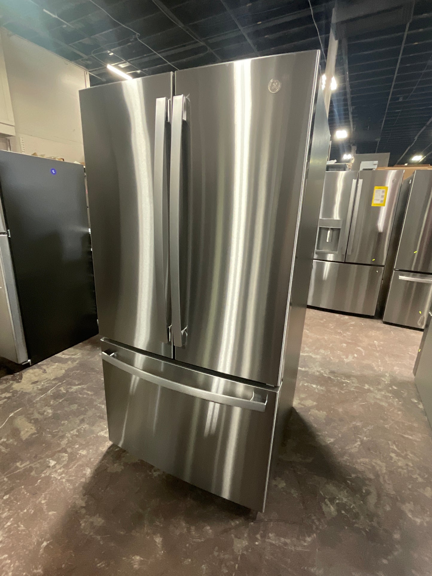 Front view, door closed