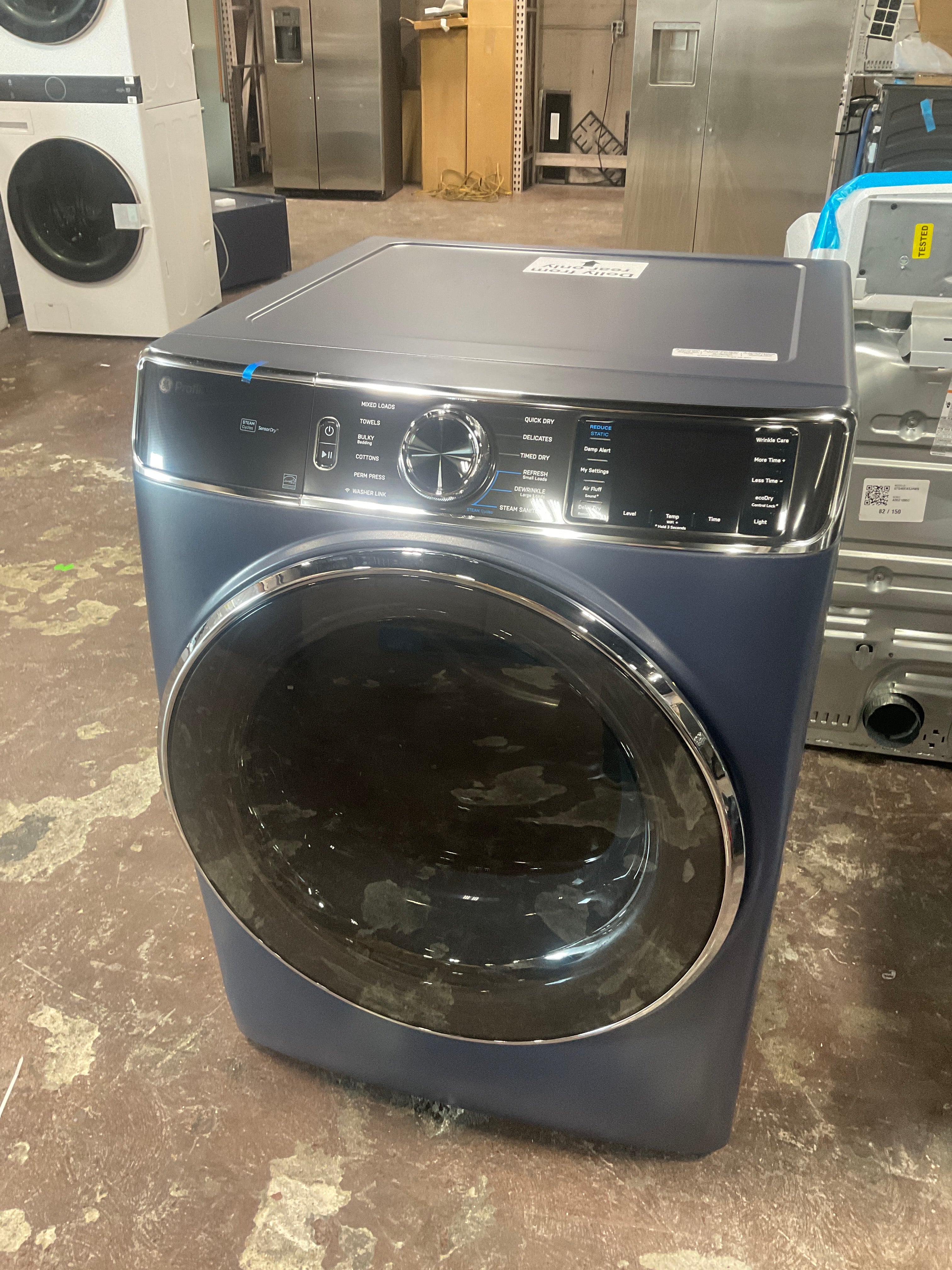 Front view, door closed