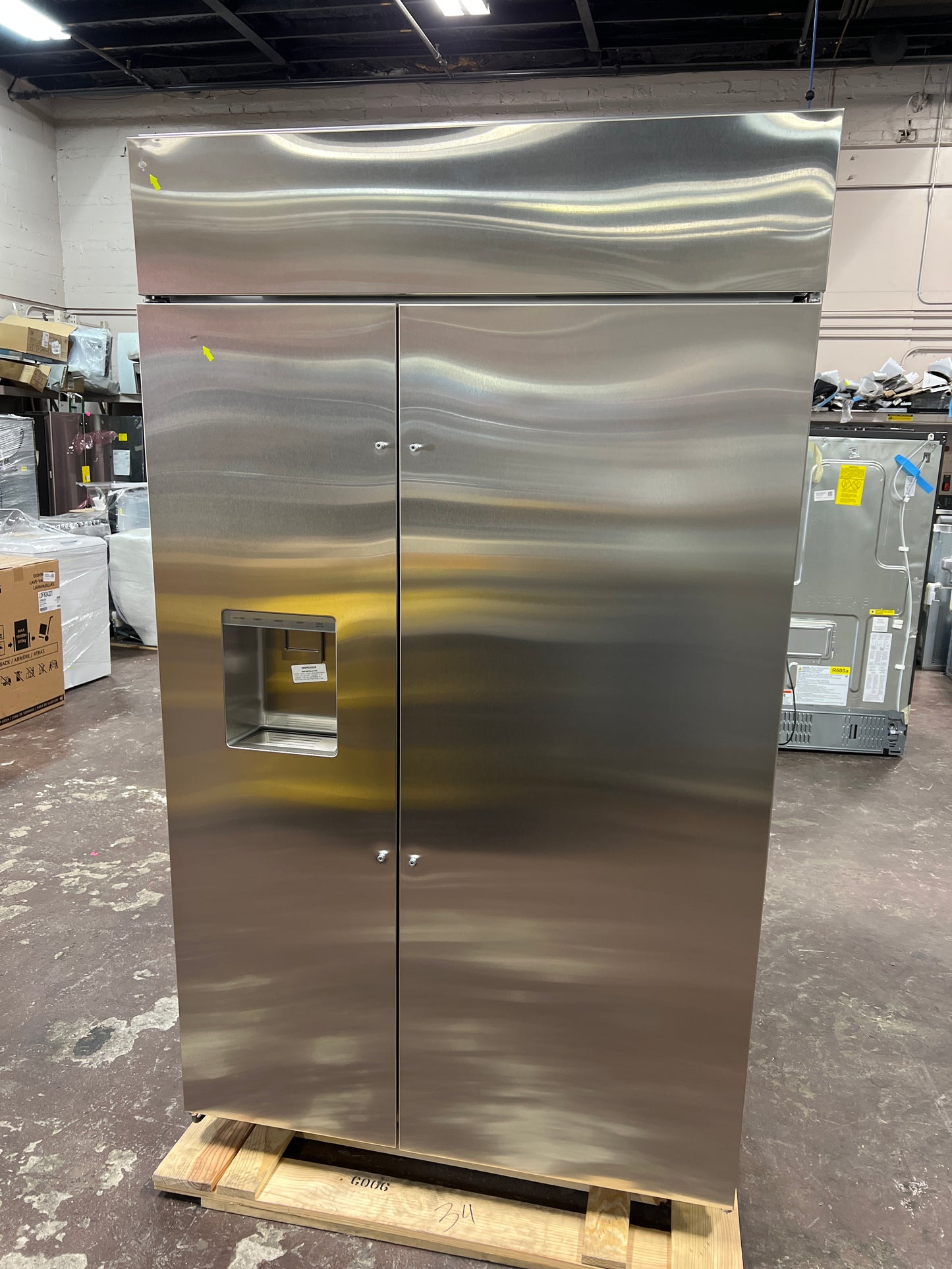 Front view, door closed