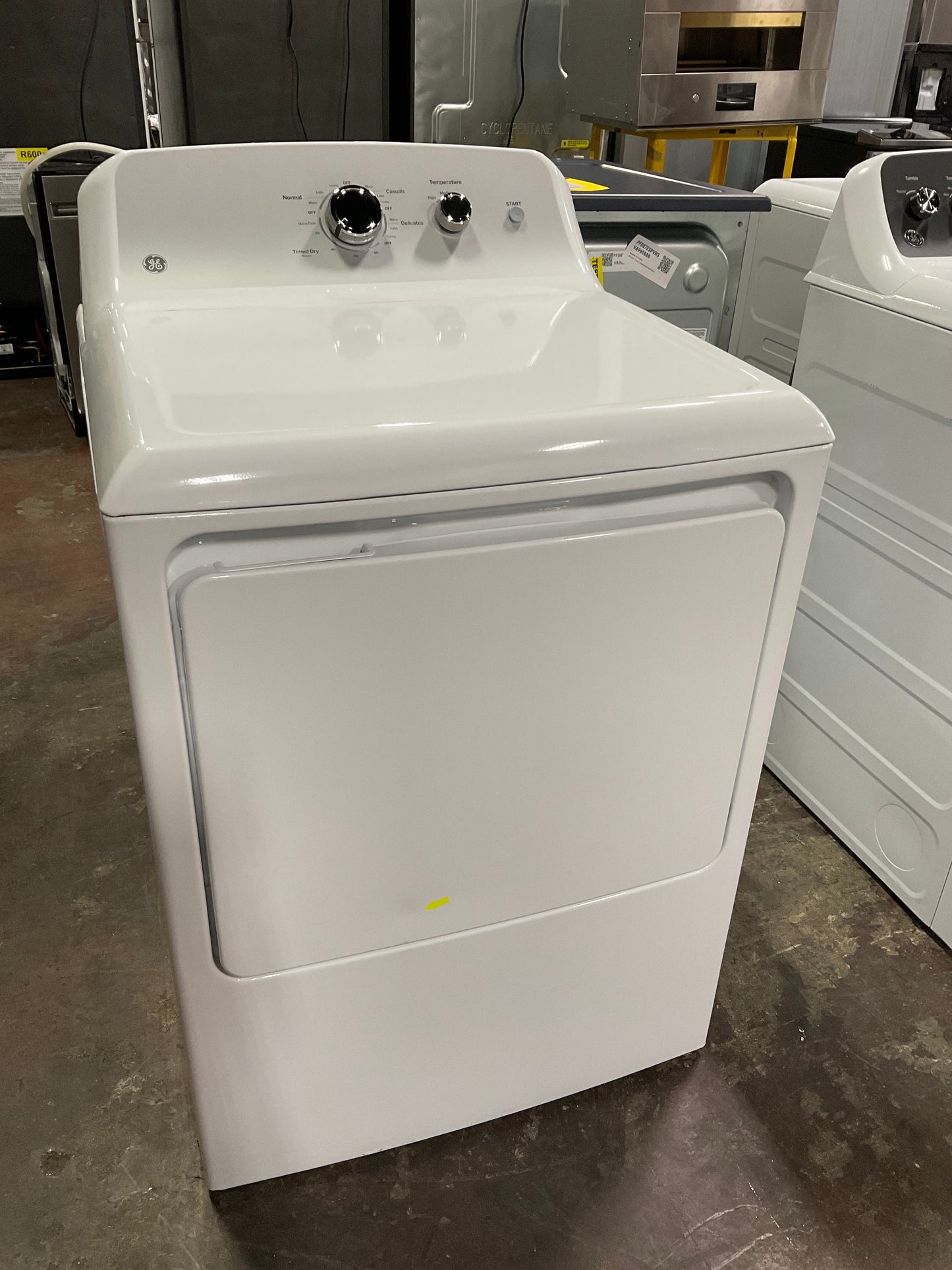 Front view, door closed