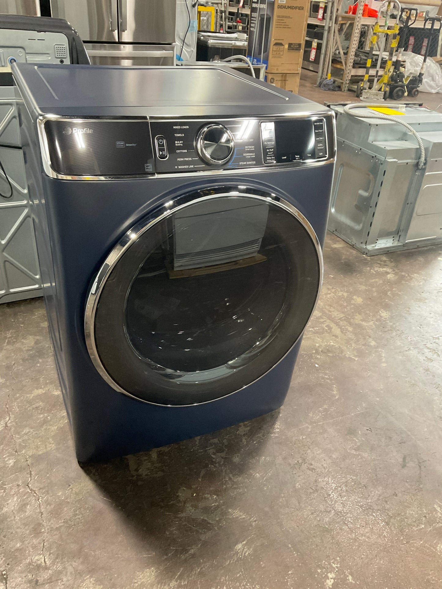 Front view, door closed