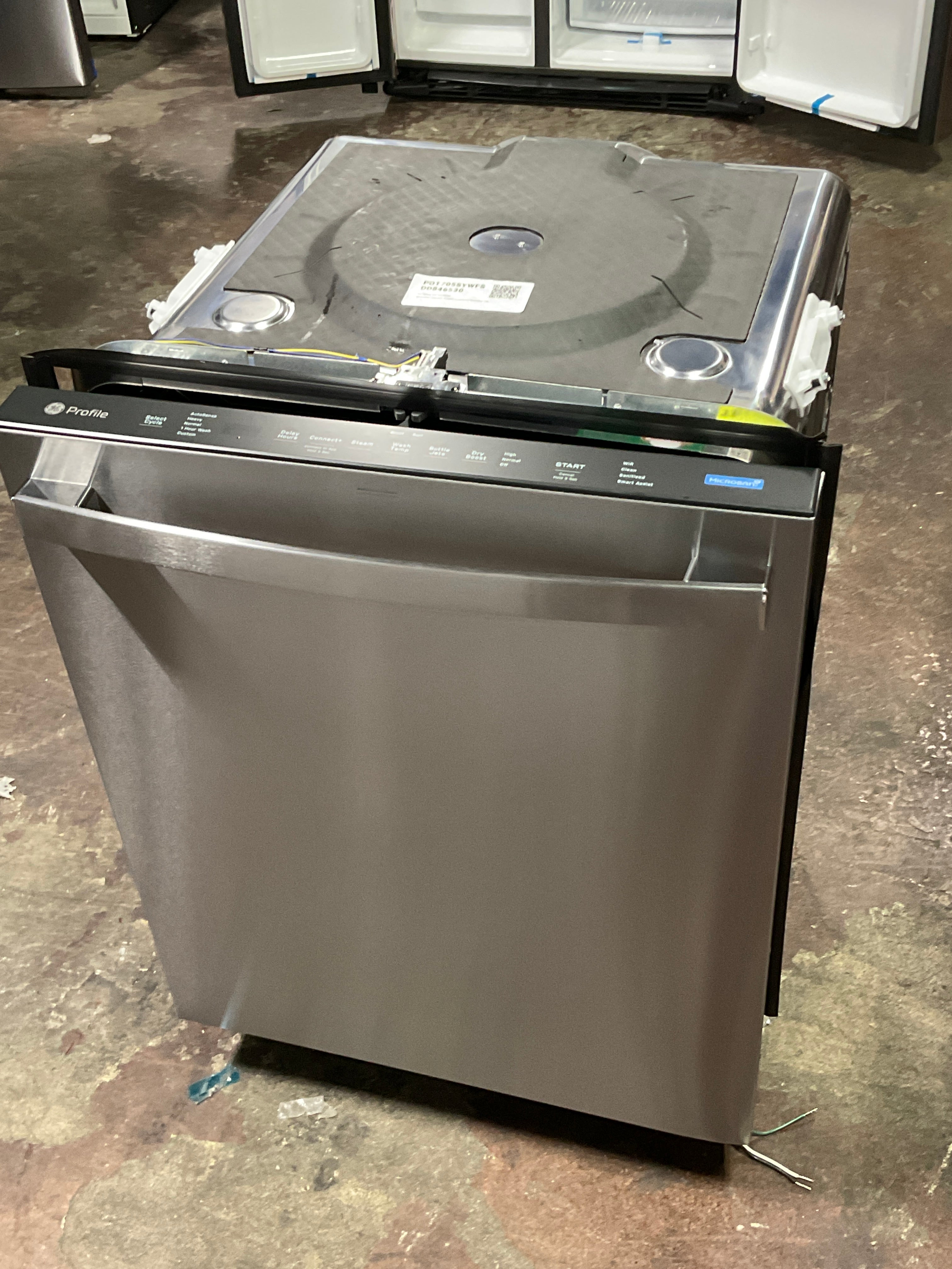 Front view, doors closed