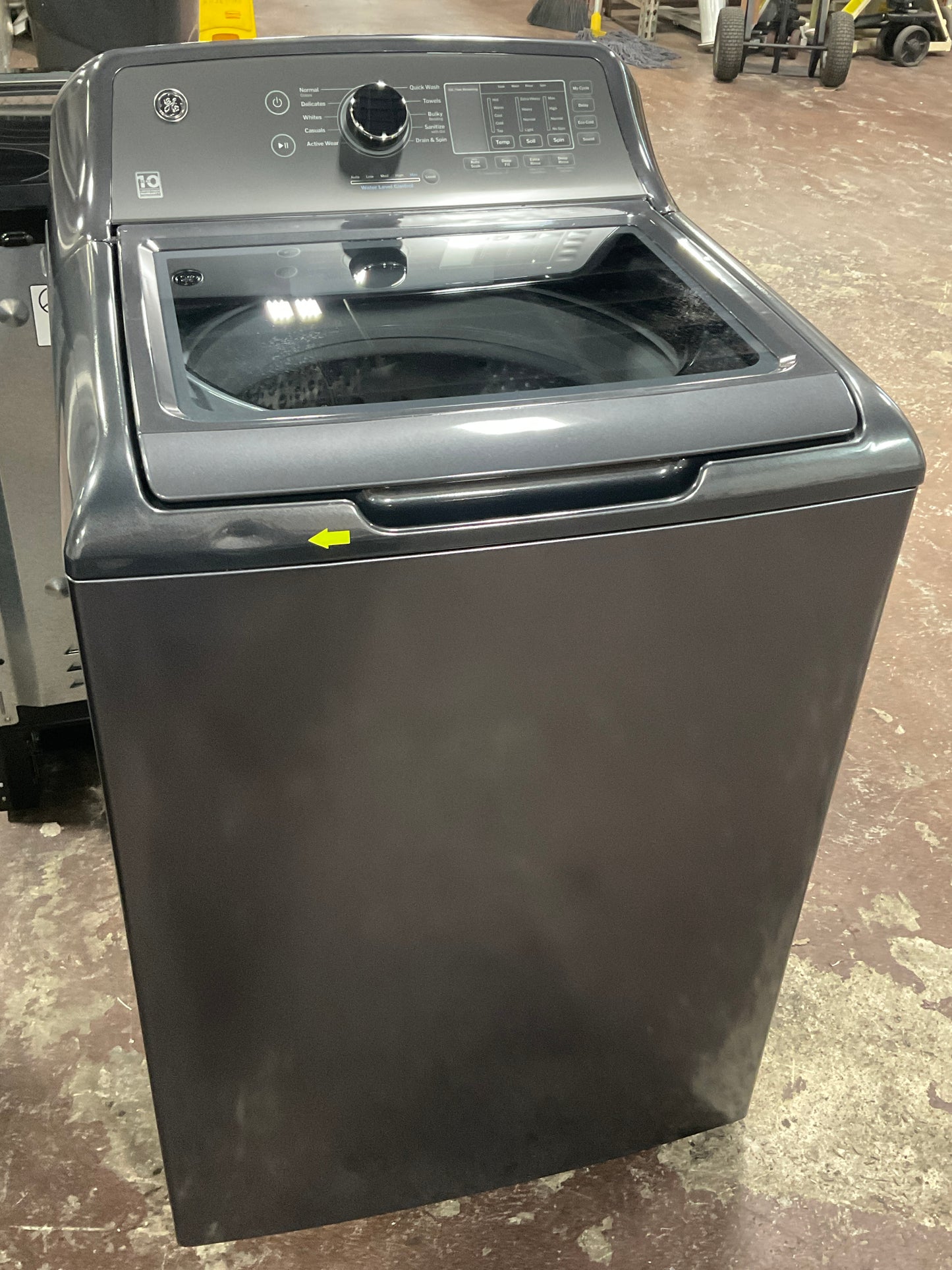 Front view, door closed