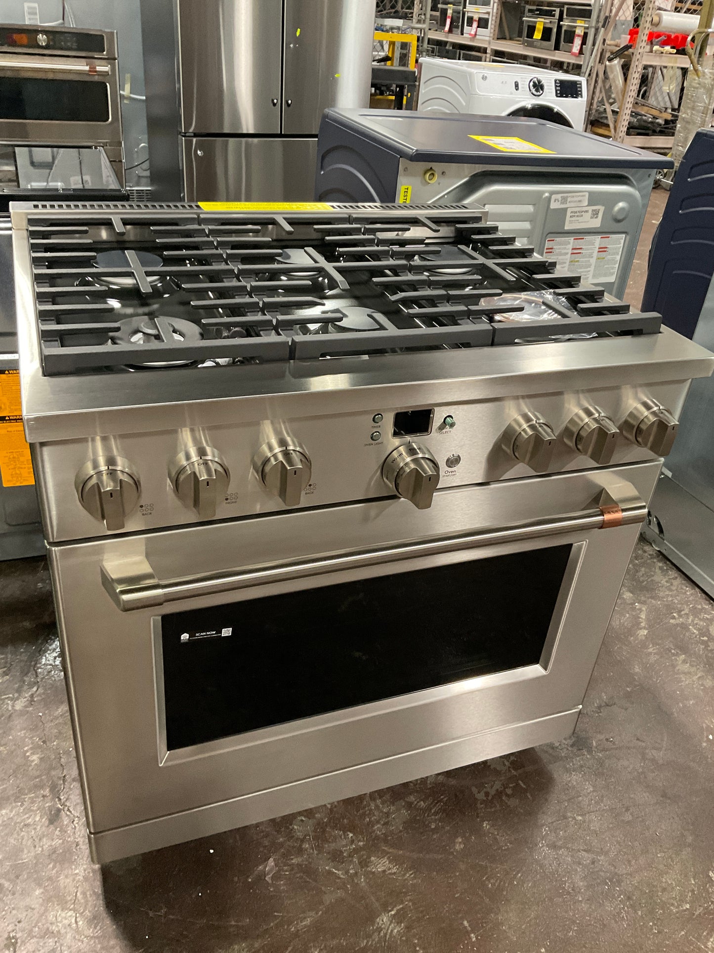 Front view, oven-door closed