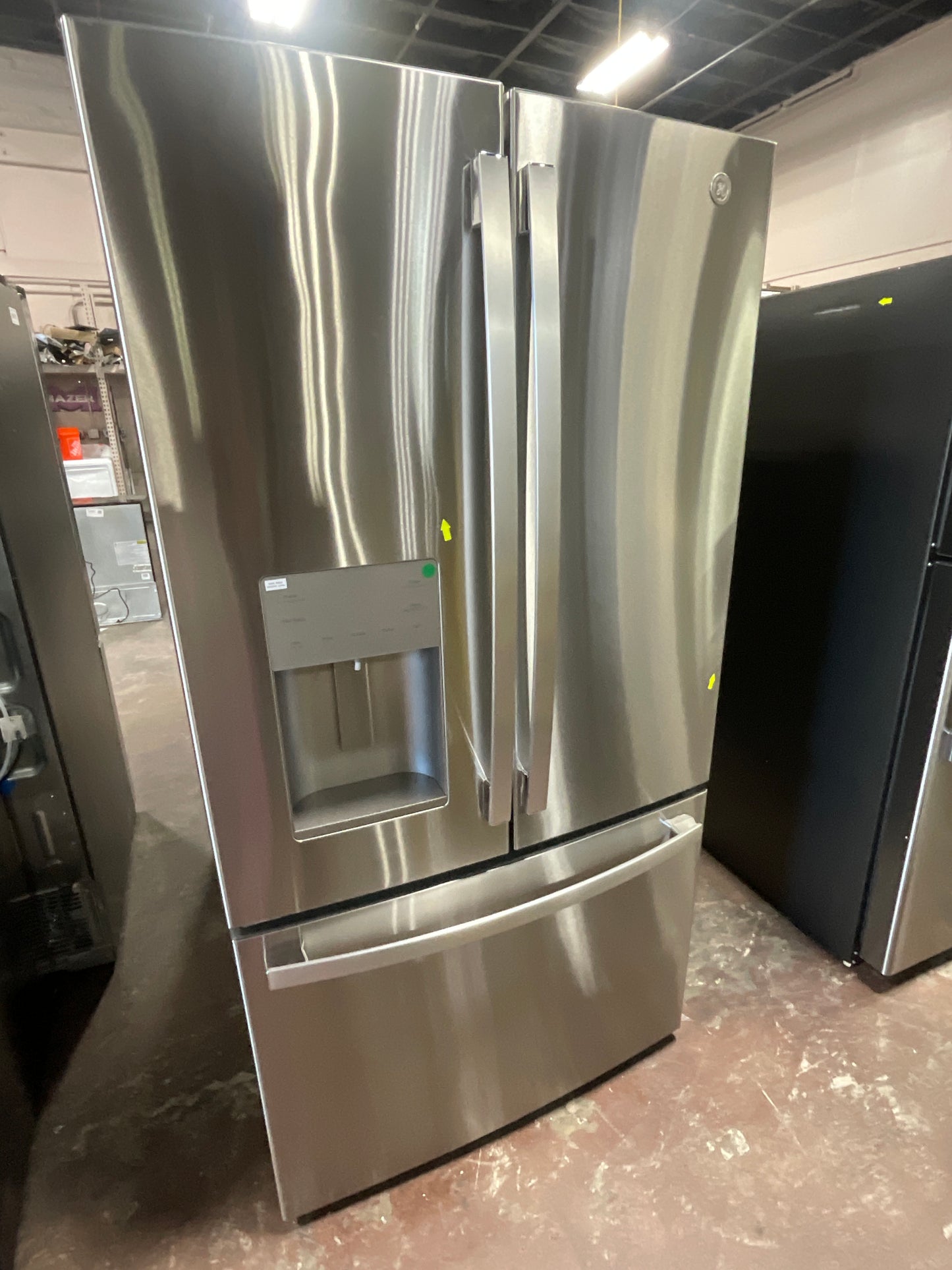 Front view, door closed