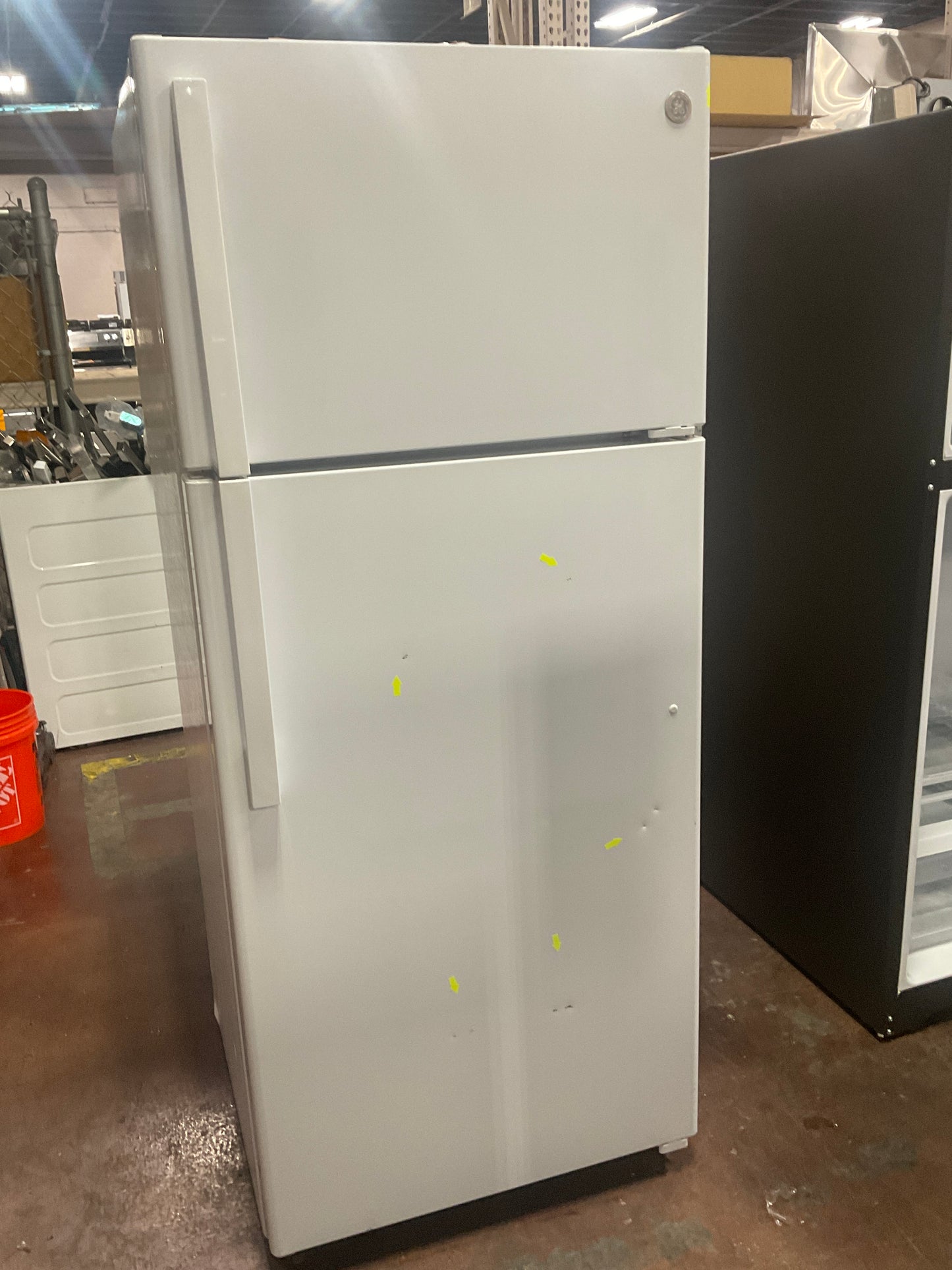 Front view, door closed