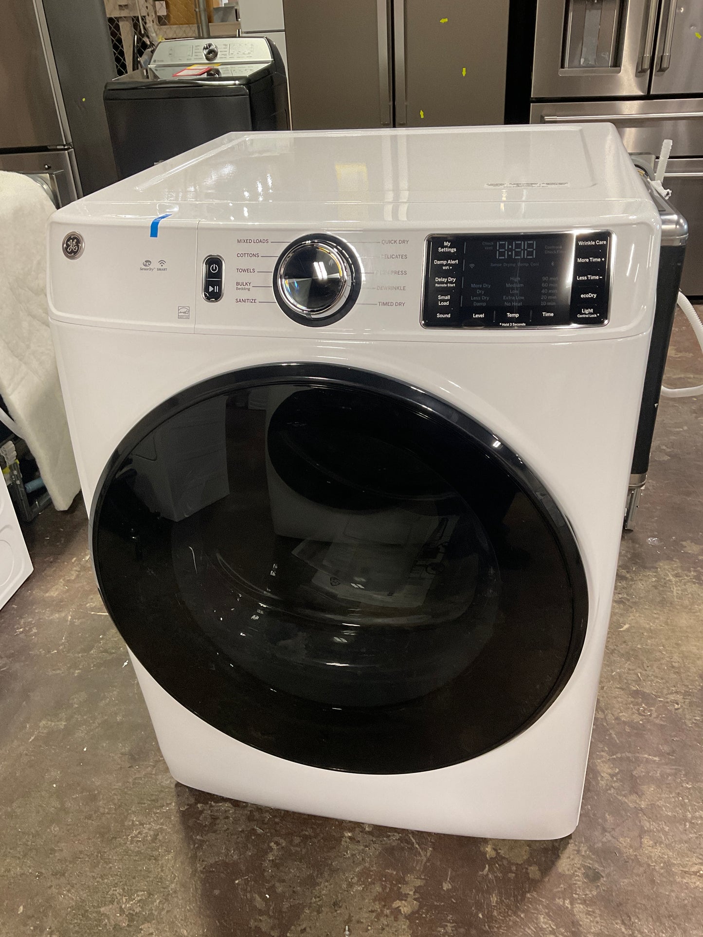 Front view, door closed