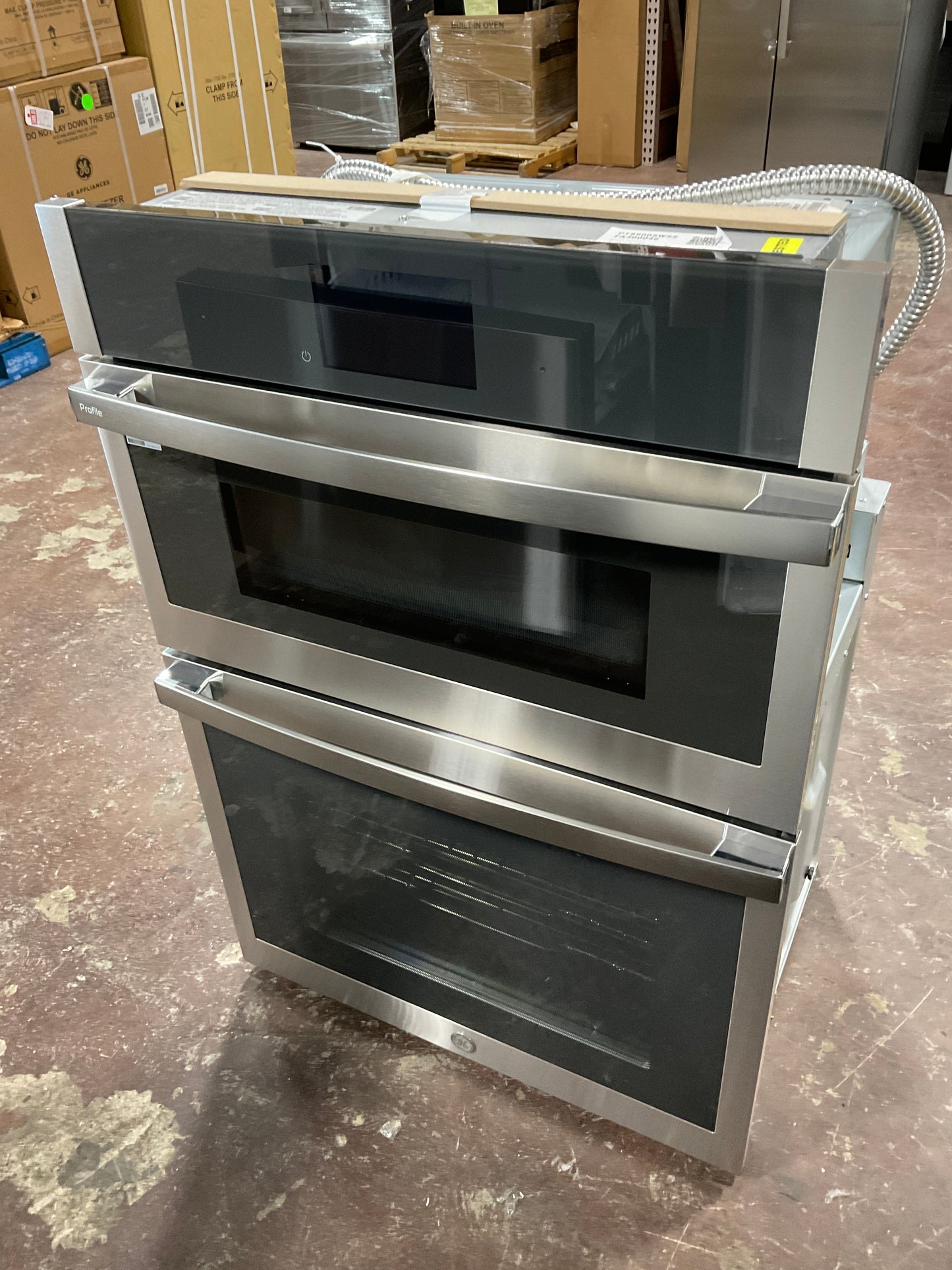 Front view, door closed